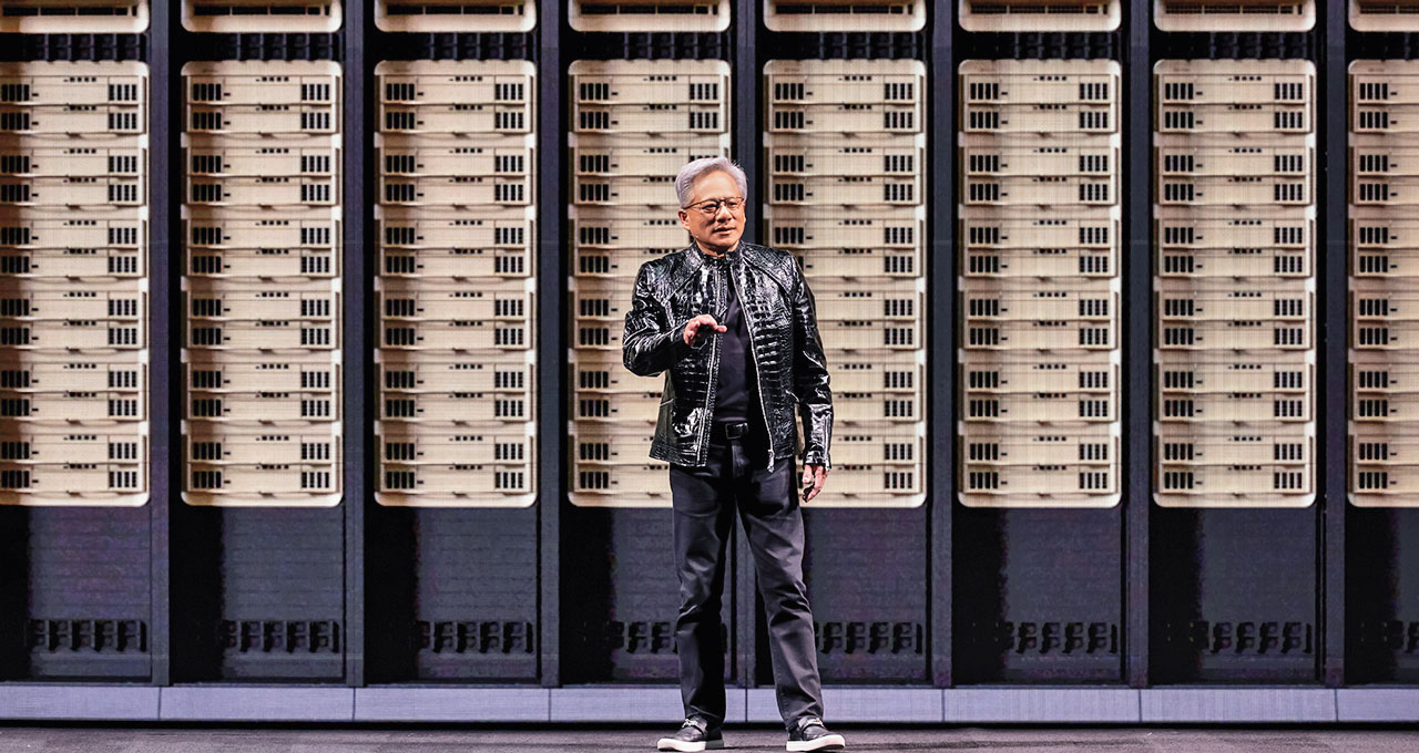 輝達執行長黃仁勳於CES發表演講，並秀出包含群聯在內的新供應鏈名單。（翻攝輝達臉書）