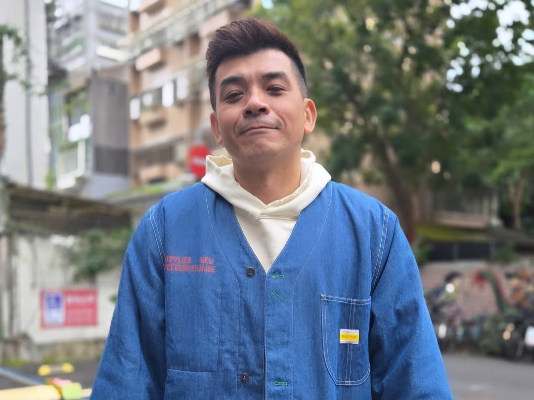 史丹利大讚日本電視台對運動的重視。（翻攝自史丹利臉書）