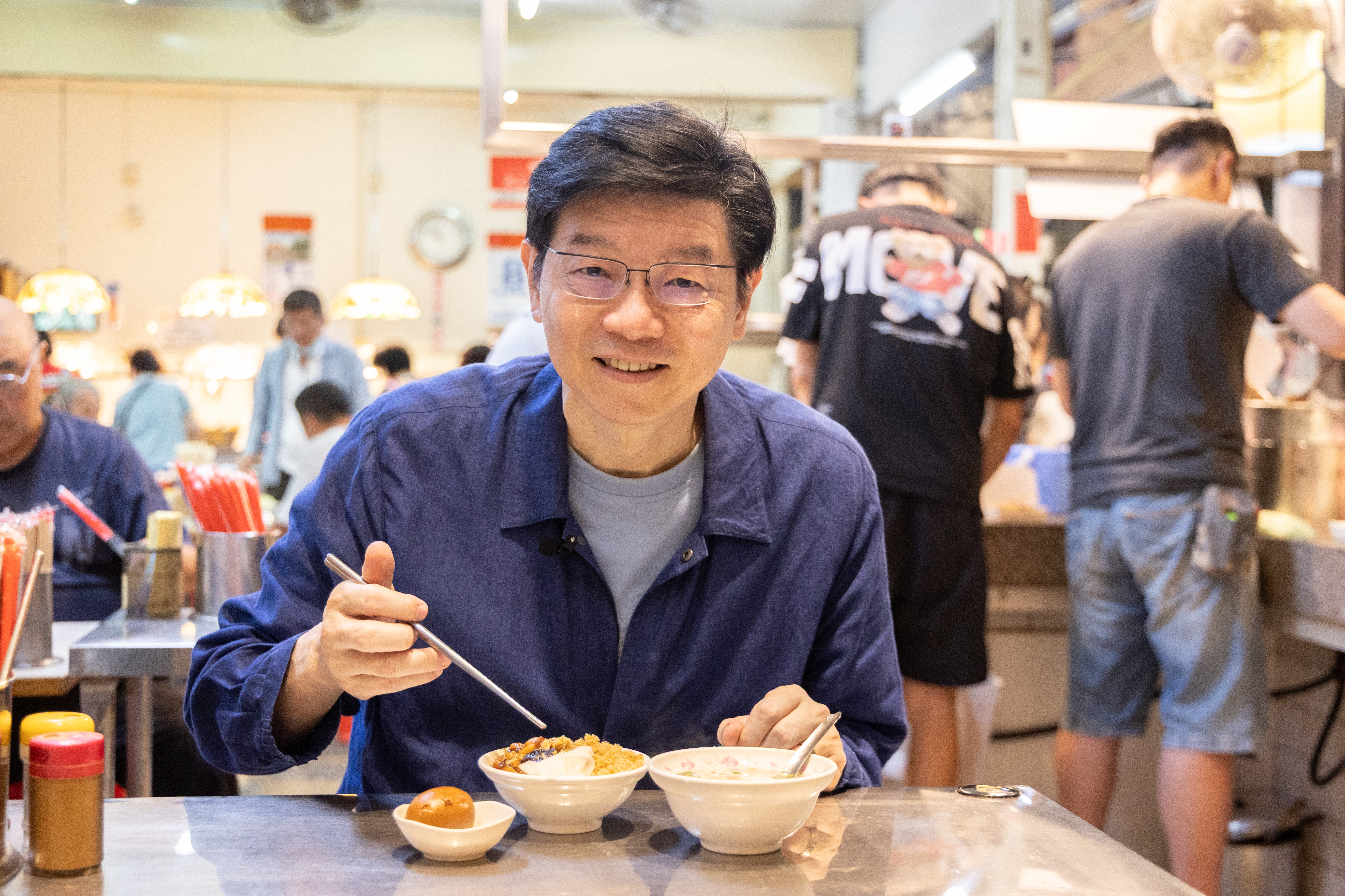 跟著陳威明醫師的指引來到沙卡里巴吃米糕,果然沒有失望。