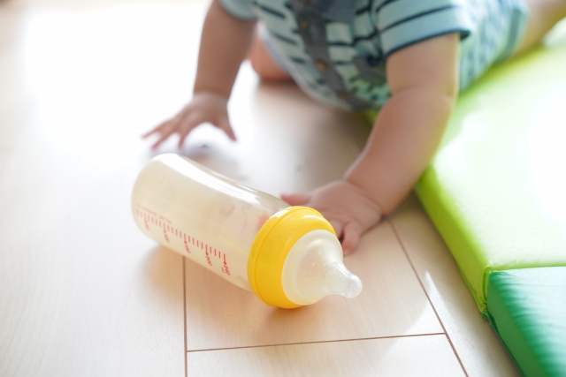 好市多飲水機設定方便泡奶，網友卻因溫度掀起兩派論戰。（示意圖，photoAC）