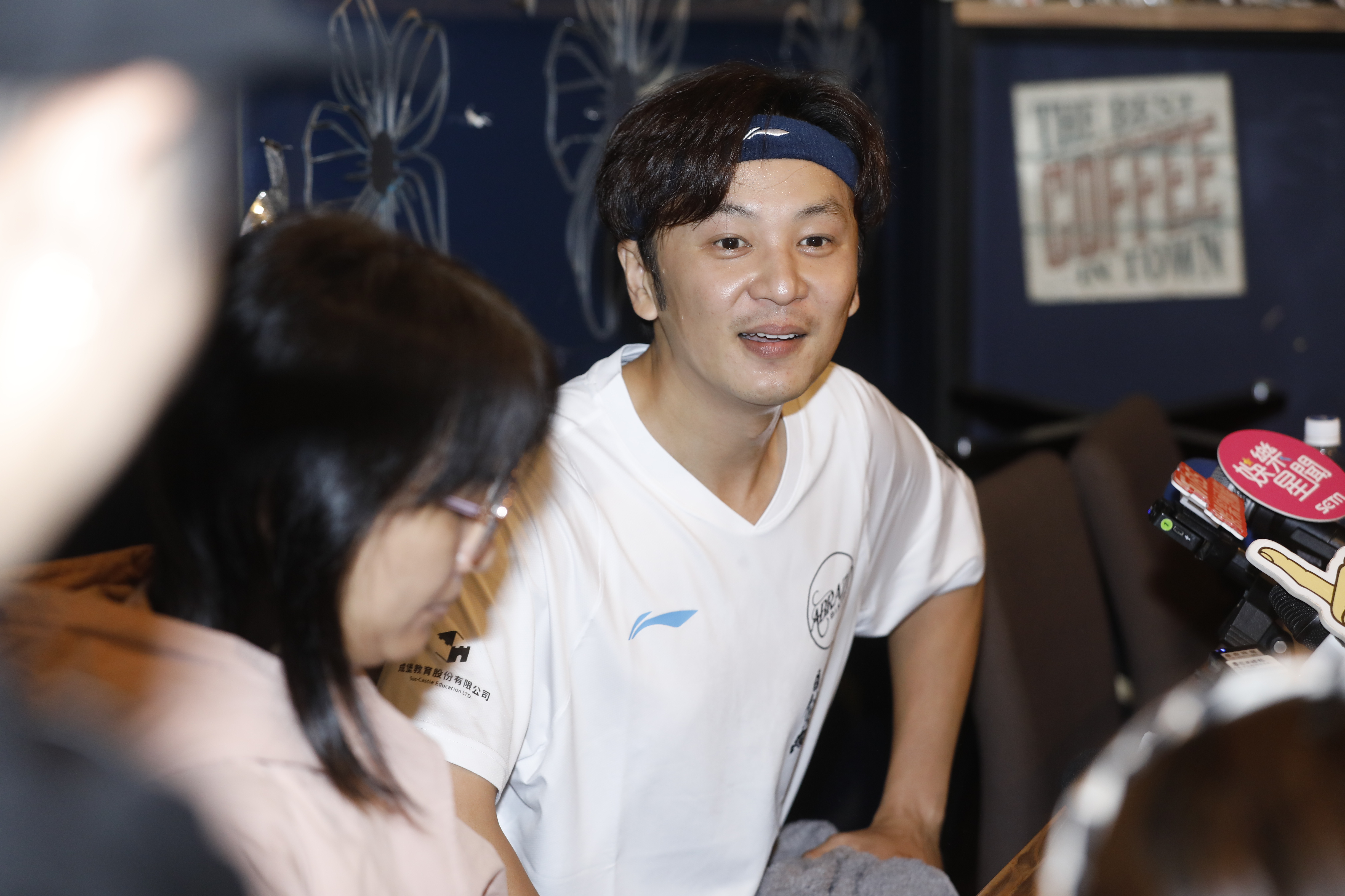 張書偉今天現身明星羽球賽大方承認將結婚登記。