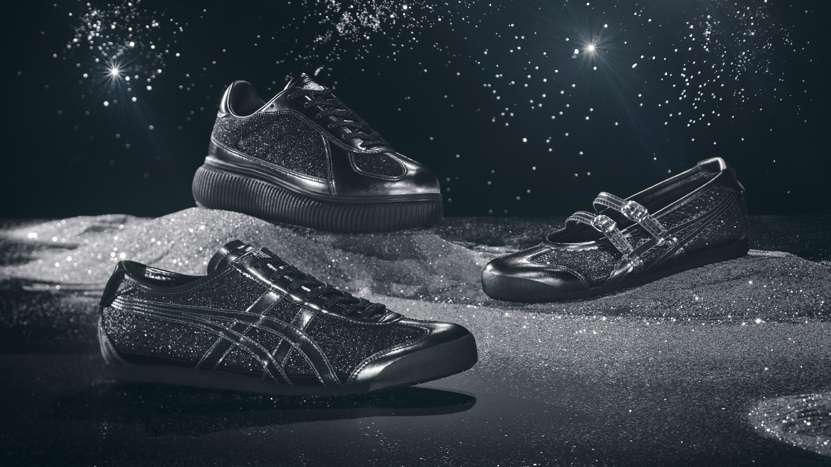Onitsuka Tiger鬼塚虎推出HOLIDAY GLITTER PACK節慶限定系列。（Onitsuka Tiger提供）