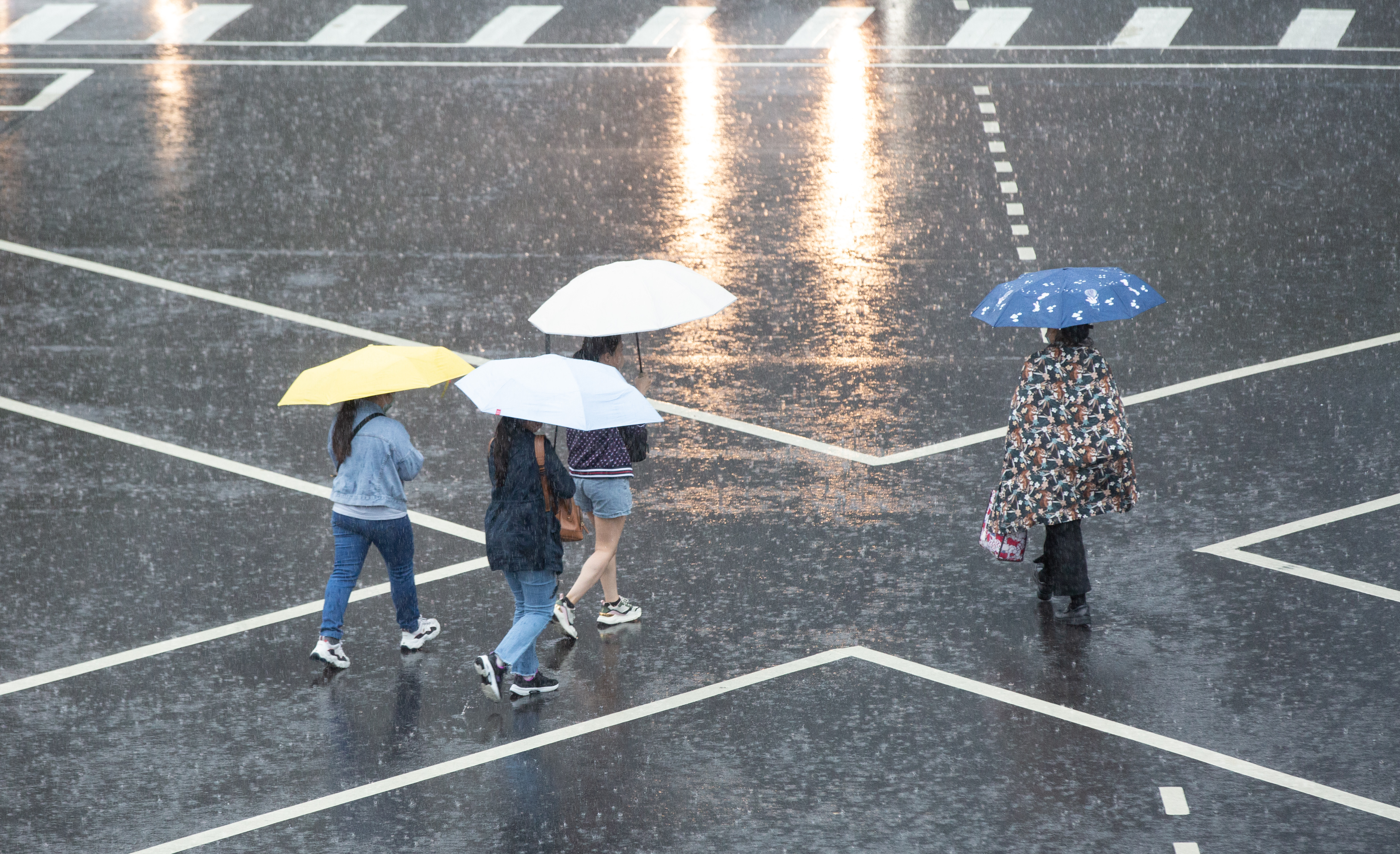 近期劇烈天氣恐造成災害，需多留意。
