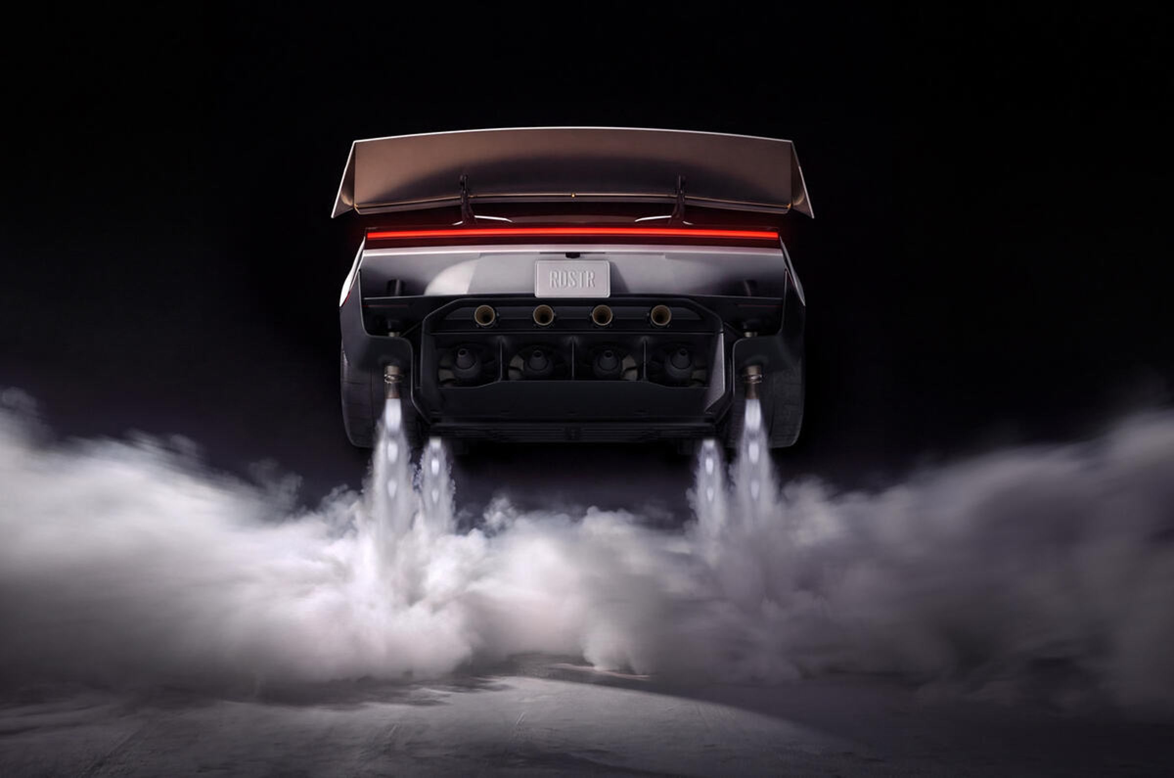 Roadster 不再只是傳統意義上的跑車。選配「Thrust」或「Rocket」套件後,車輛將配備冷氣體推進器,能夠利用高壓氣體推動車身。