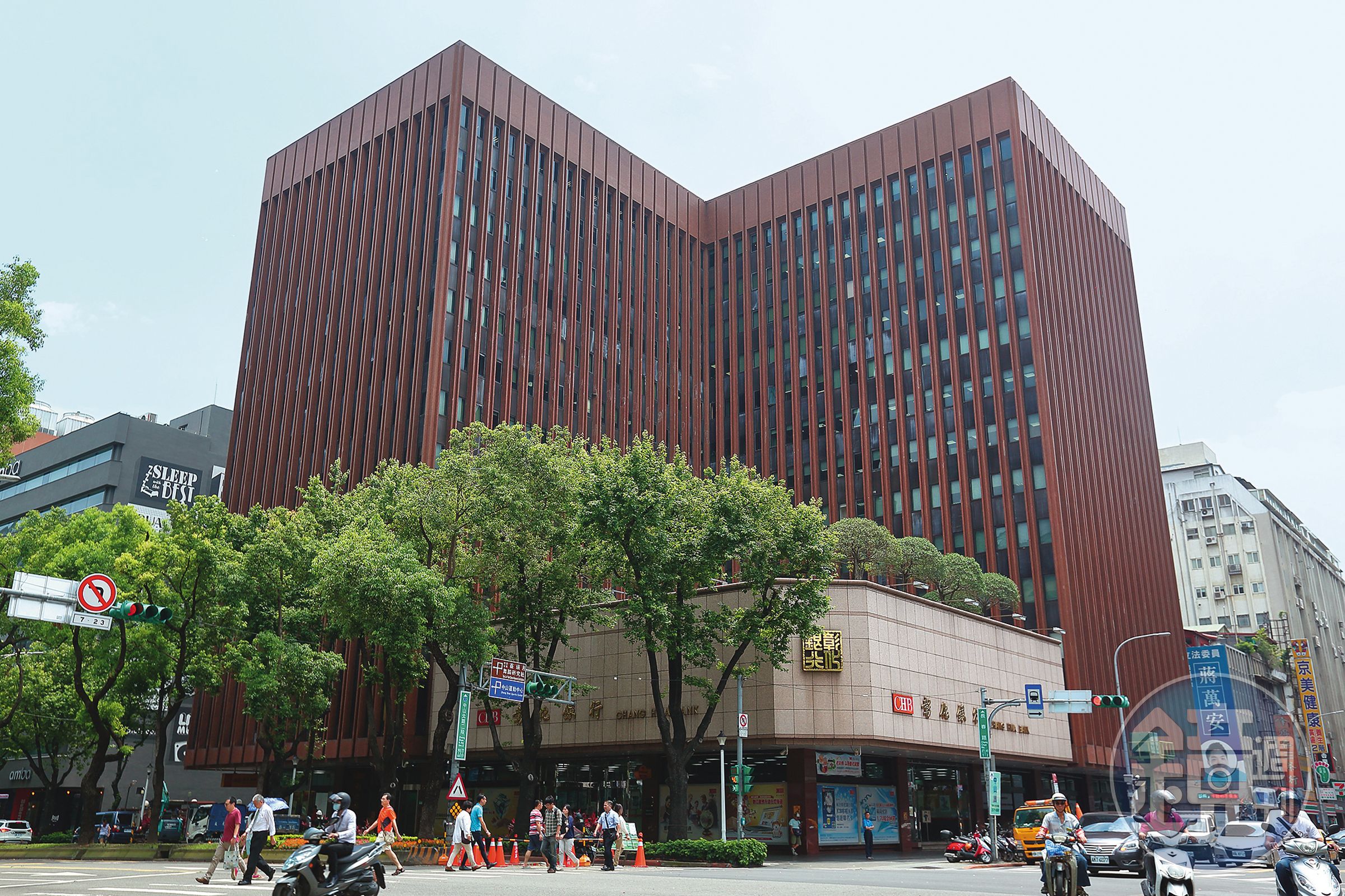魏德聖表示，彰化銀行追討的是貸款，已經順利解決。