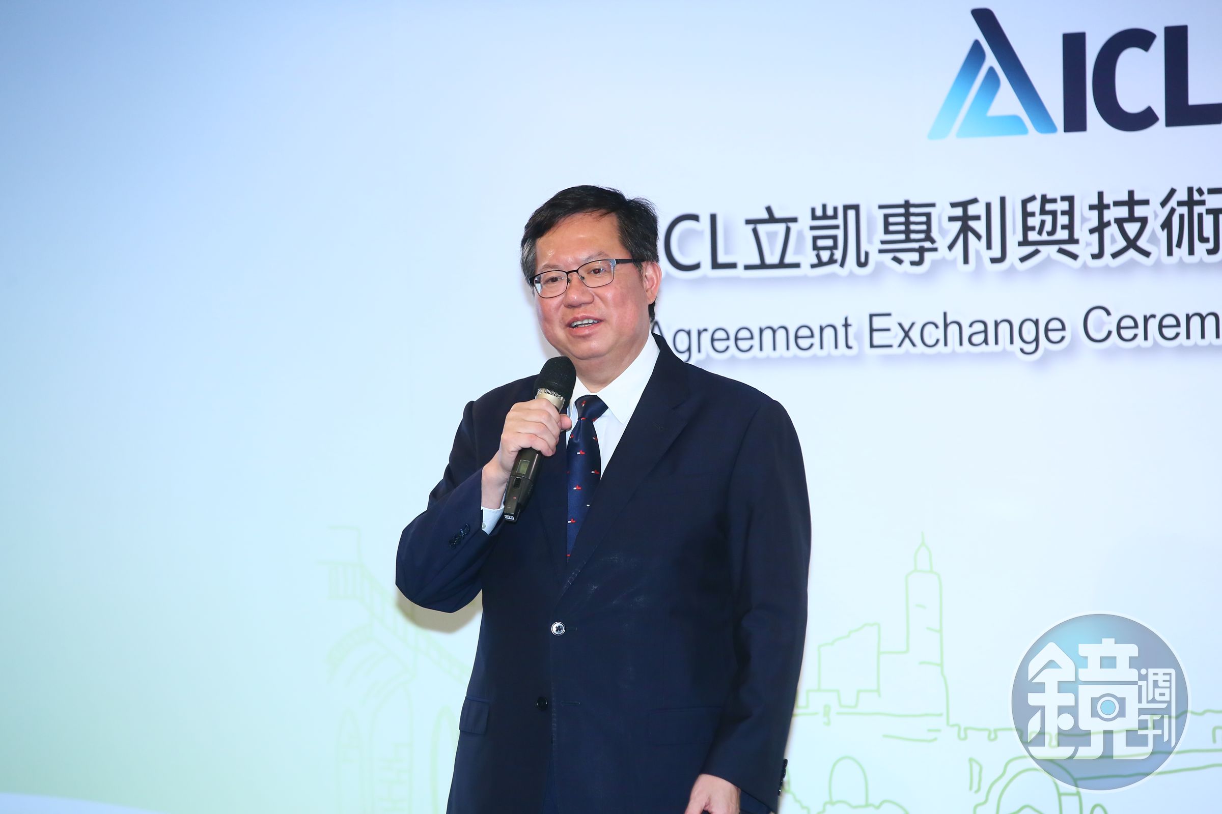 臉書粉專出現一段影片,片中男子疑為現任行政院副院長鄭文燦,對此鄭文燦表示不要任意影射。圖為本刊資料照。