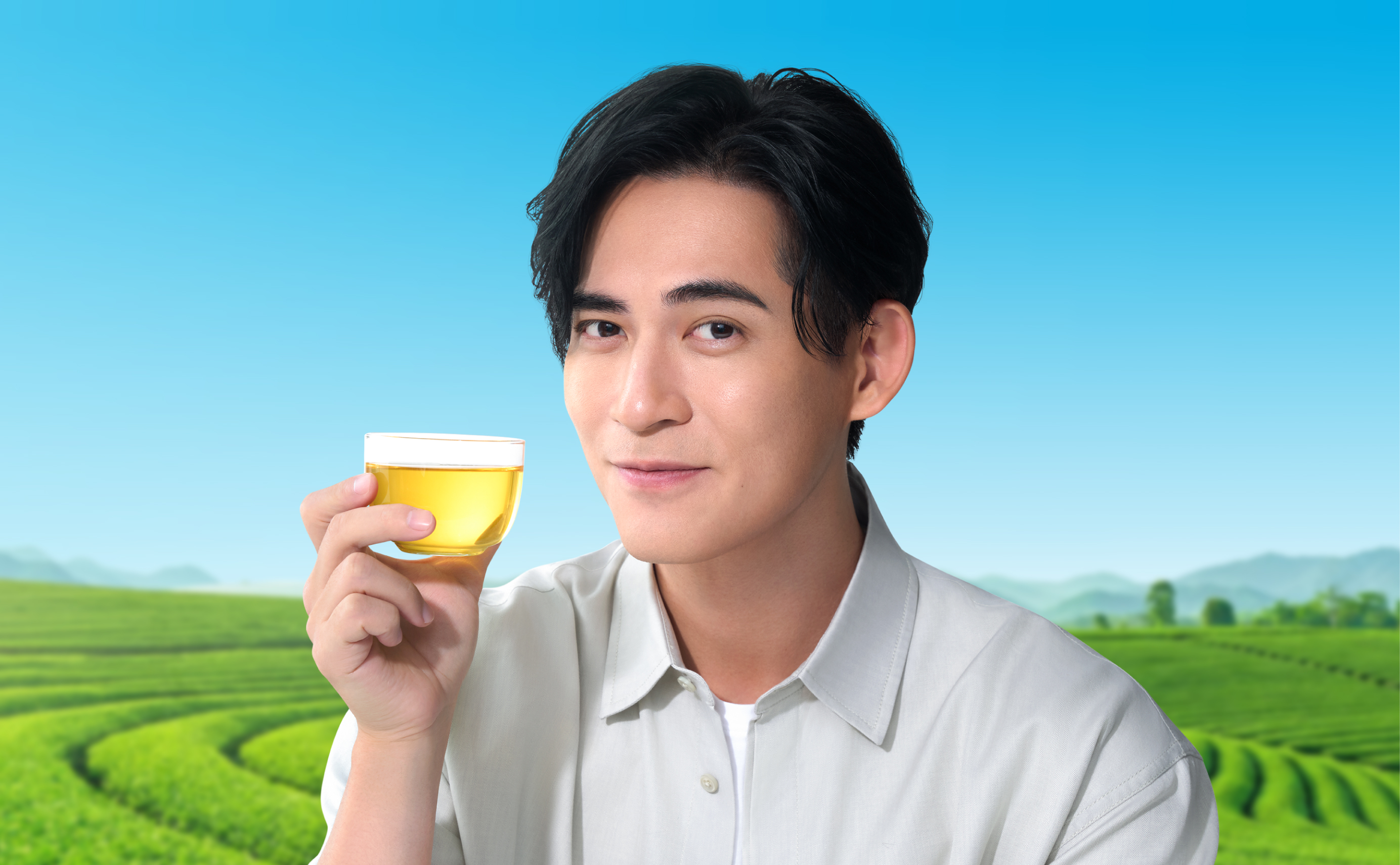 周渝民代言茶品。（御茶園提供）