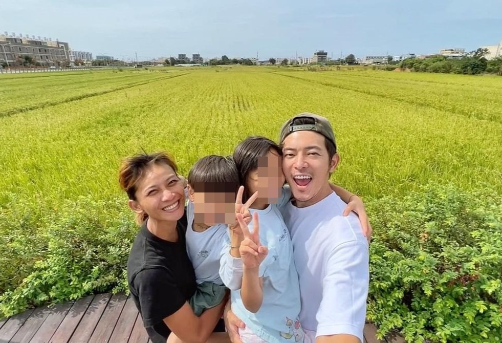 宥勝（右）與妻子蕾媽（左）育有一雙子女。（翻攝宥勝IG）