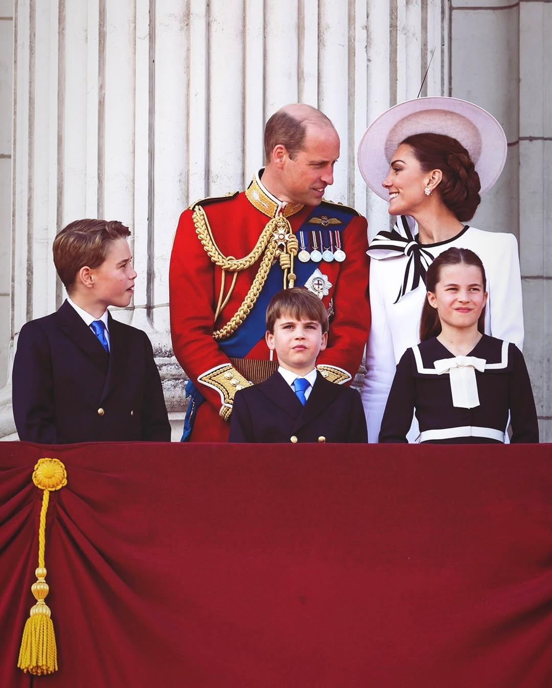 威廉王子與凱特王妃育有3名子女。(翻攝princeandprincessofwales IG)