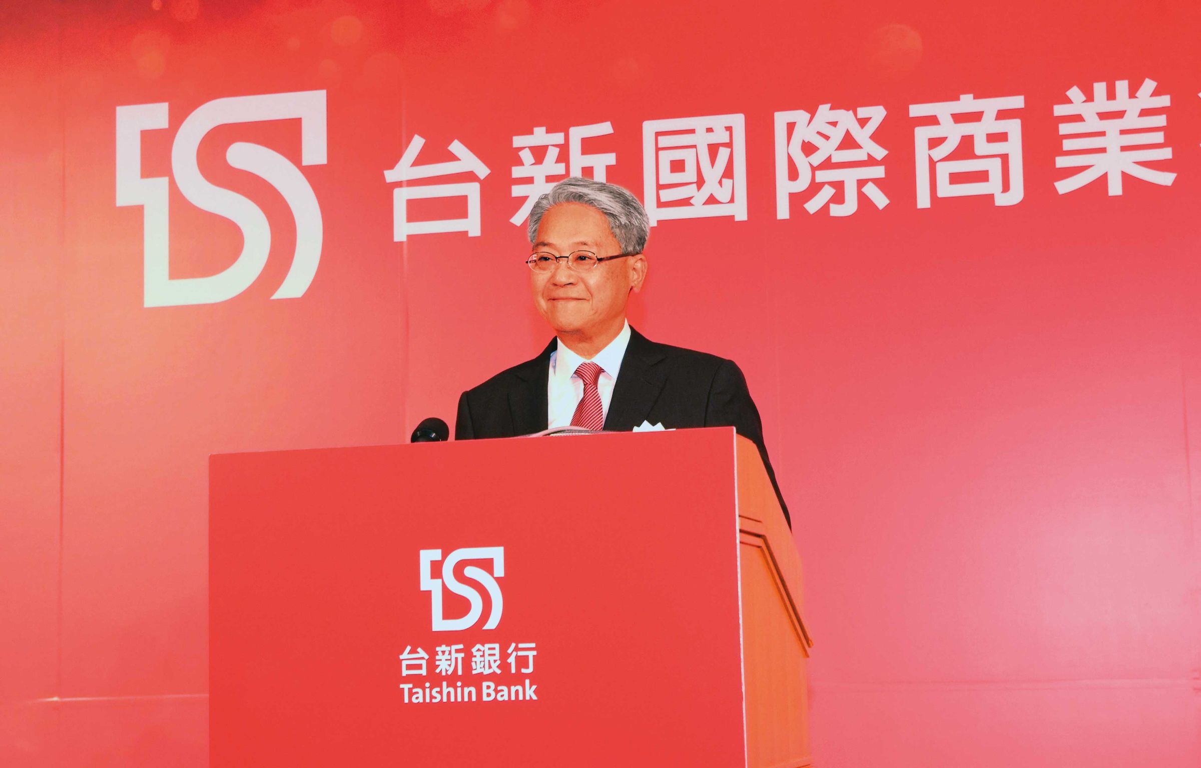 吳東亮投資的經貿聯網公司因長期大量承攬台新銀信用卡相關業務,遭金管會認定內控制度不足而裁罰600萬元。(台新提供)