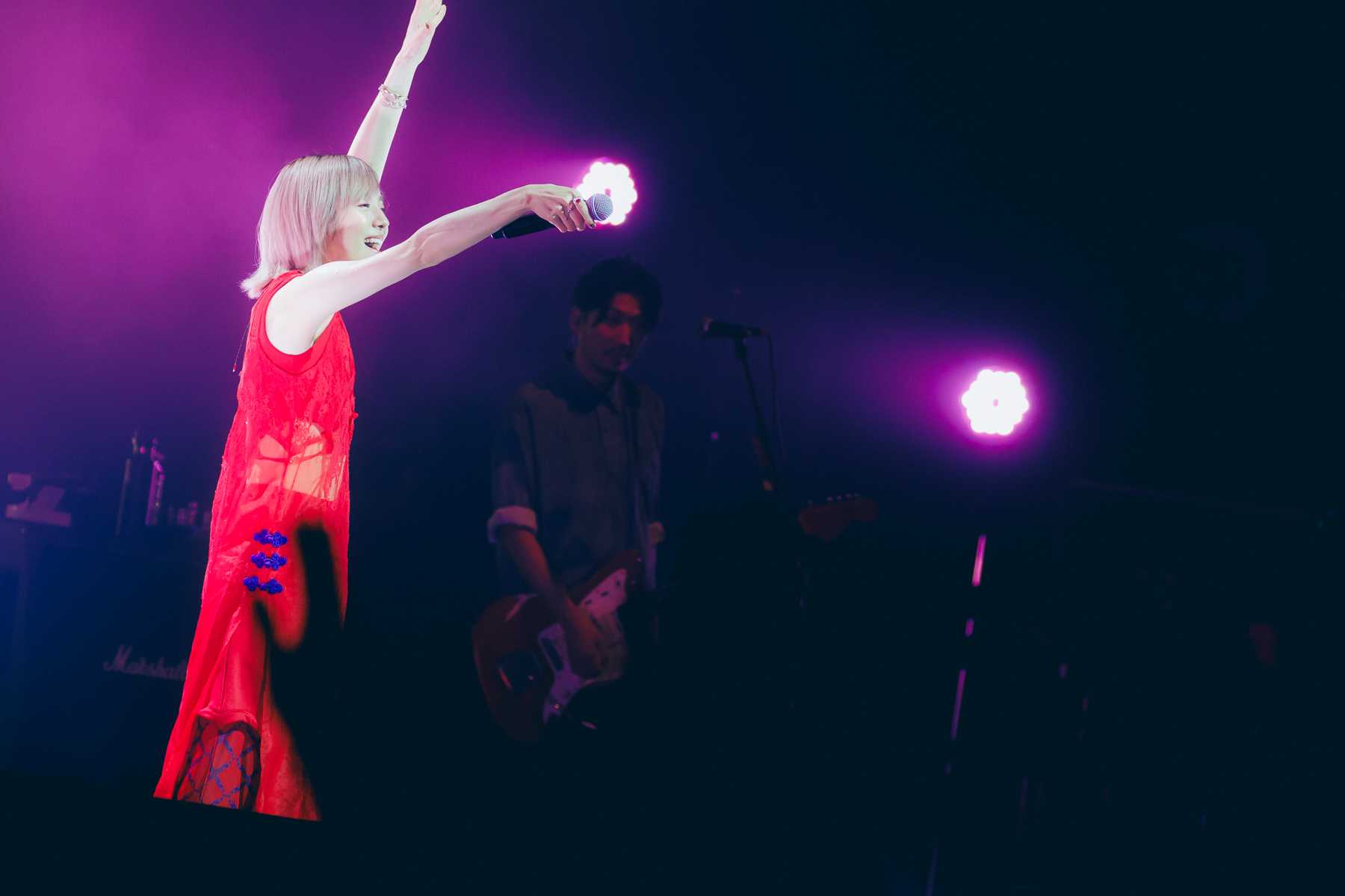 milet身穿紅色愛心洋裝高唱多首耳熟能詳歌曲。（大鴻藝術BIG ART提供）