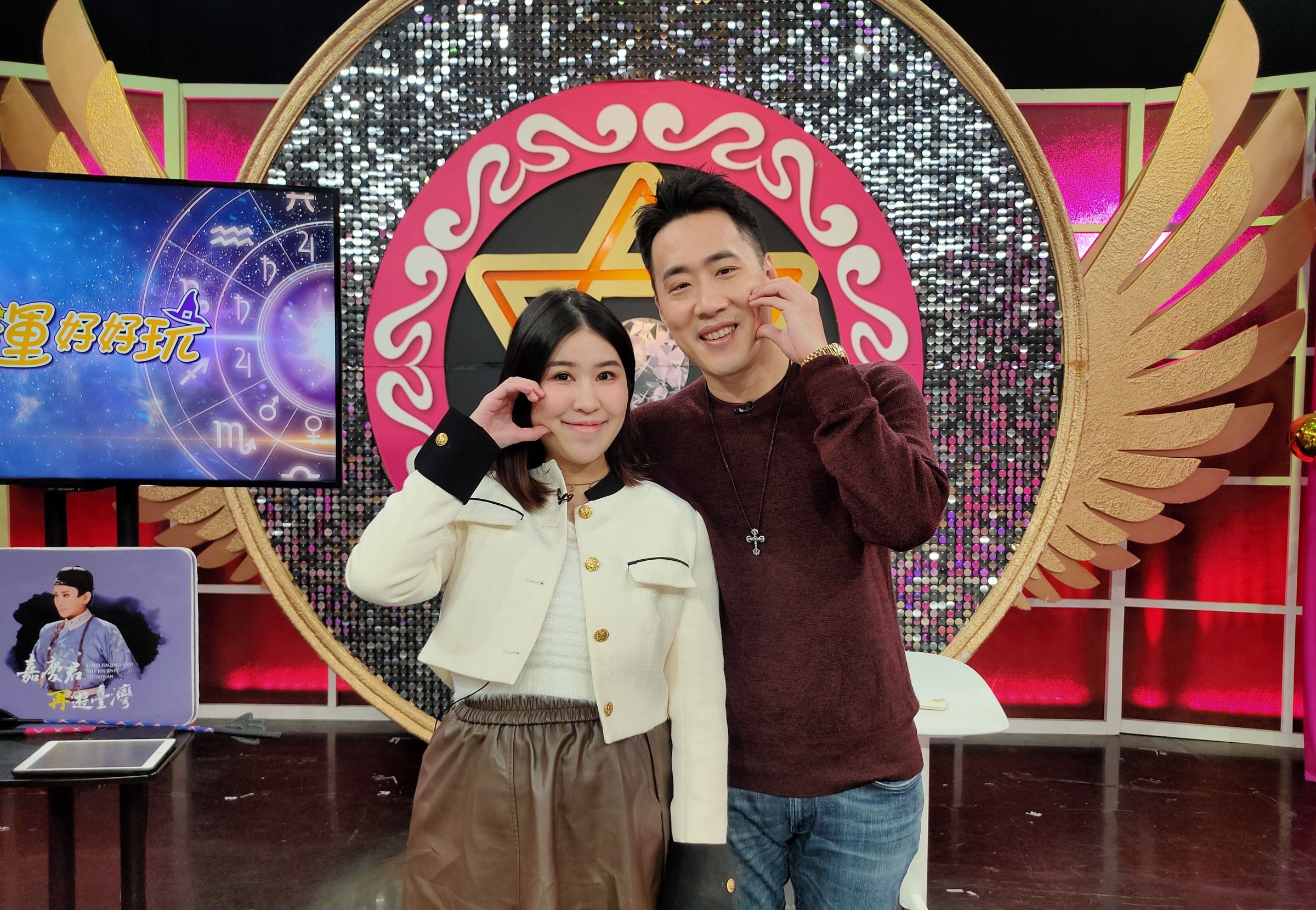 余祥銓與老婆受訪分享新手爸媽育兒經。(命運好好玩提供)