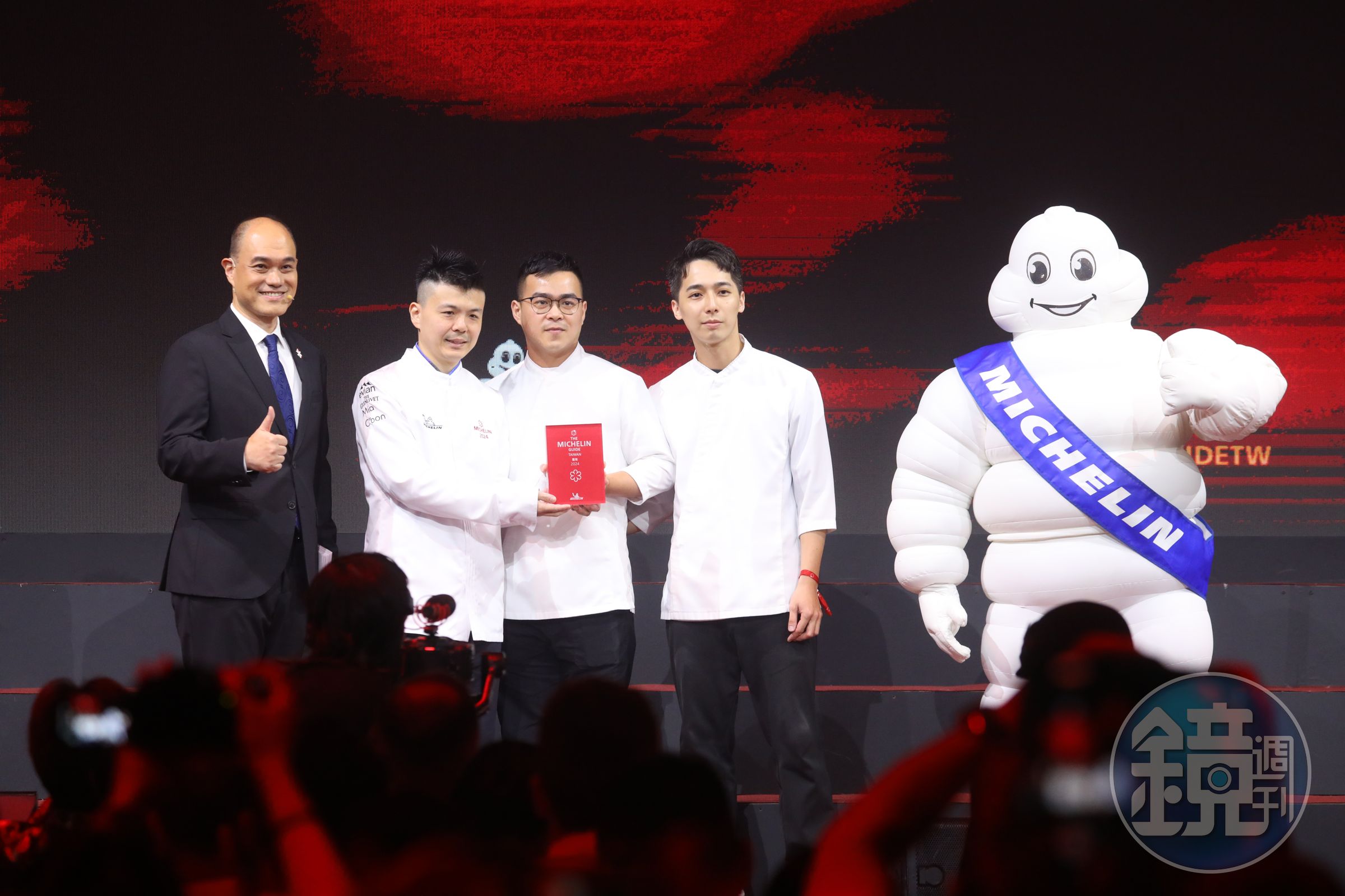 「A restaurant」開幕不到一年就勇奪一星，主廚黃以倫（左二）如今已形塑出個人獨有風格。
