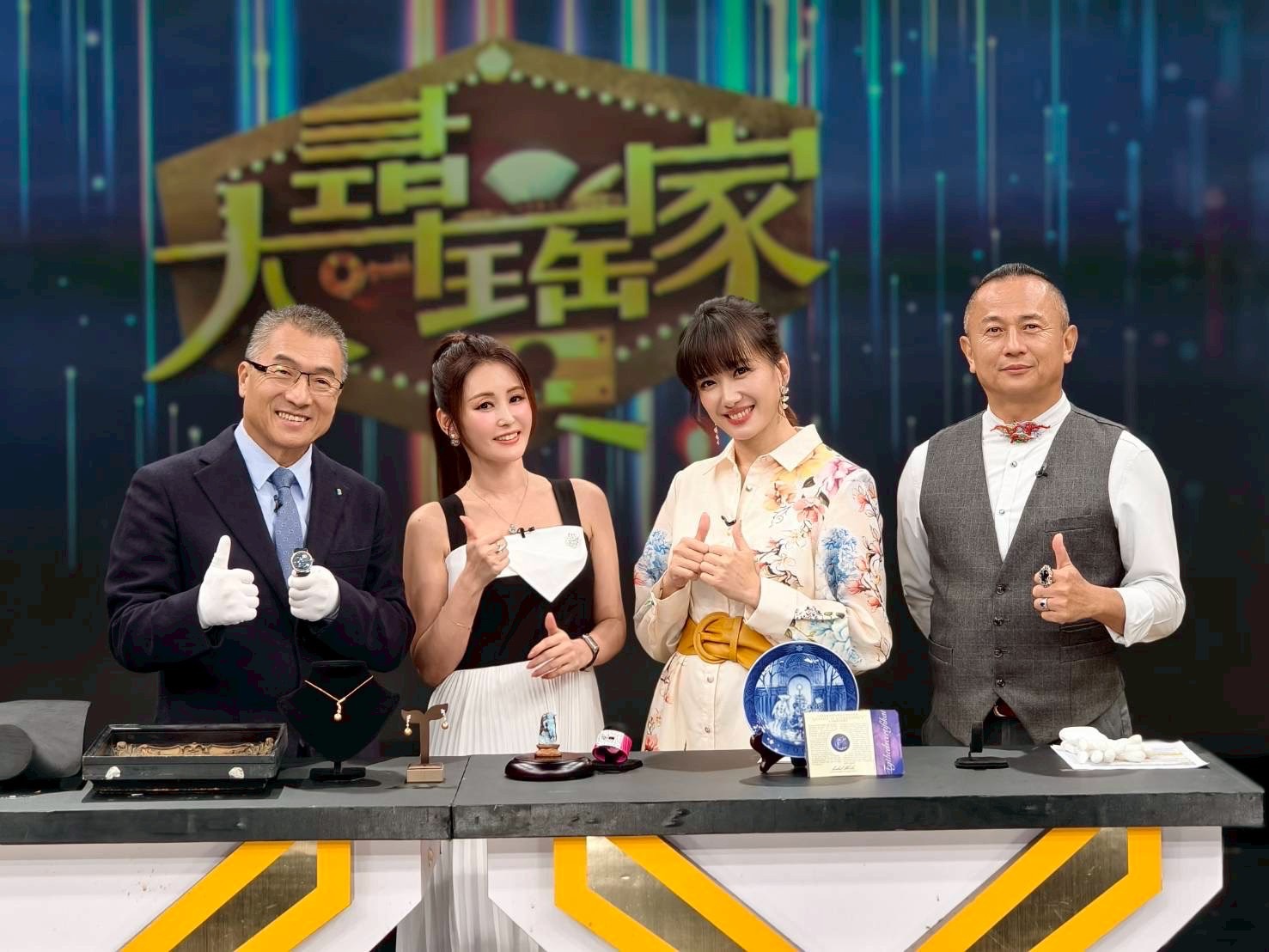 麻衣返台上節目錄影。（JET提供）