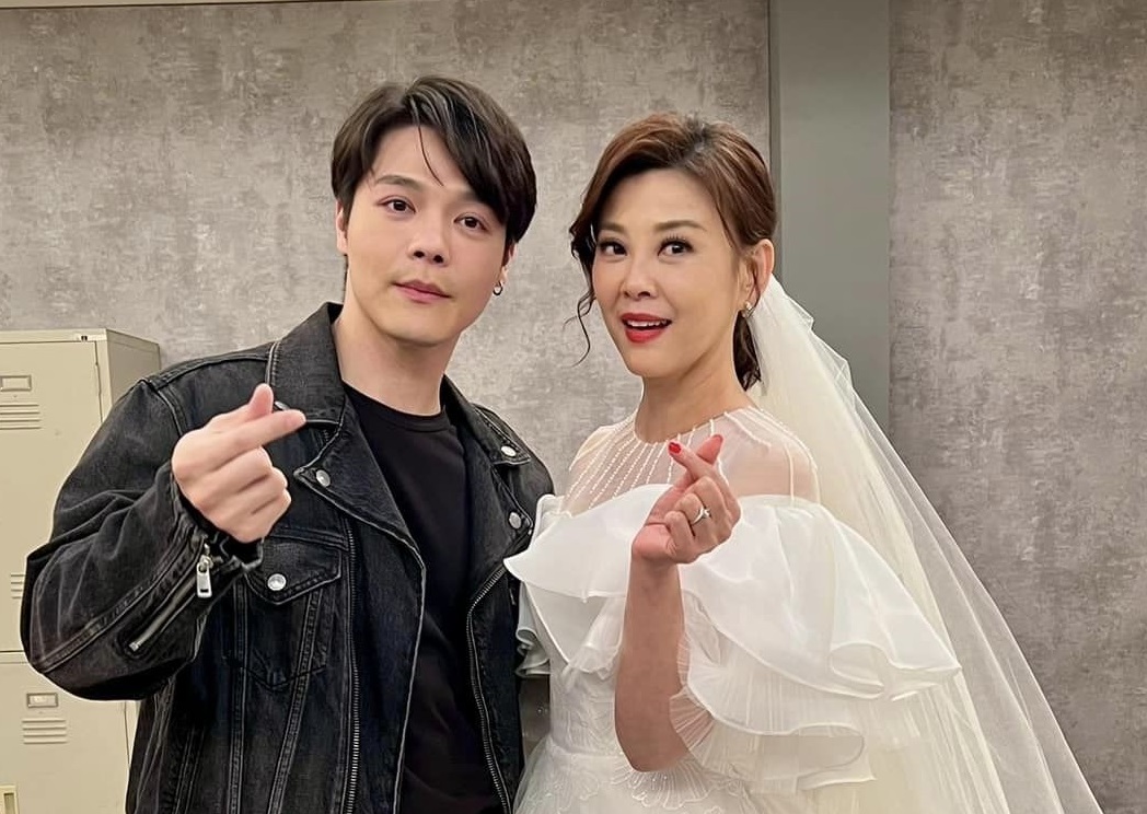 方馨（右）遇上小鮮肉騙婚。（台視提供）