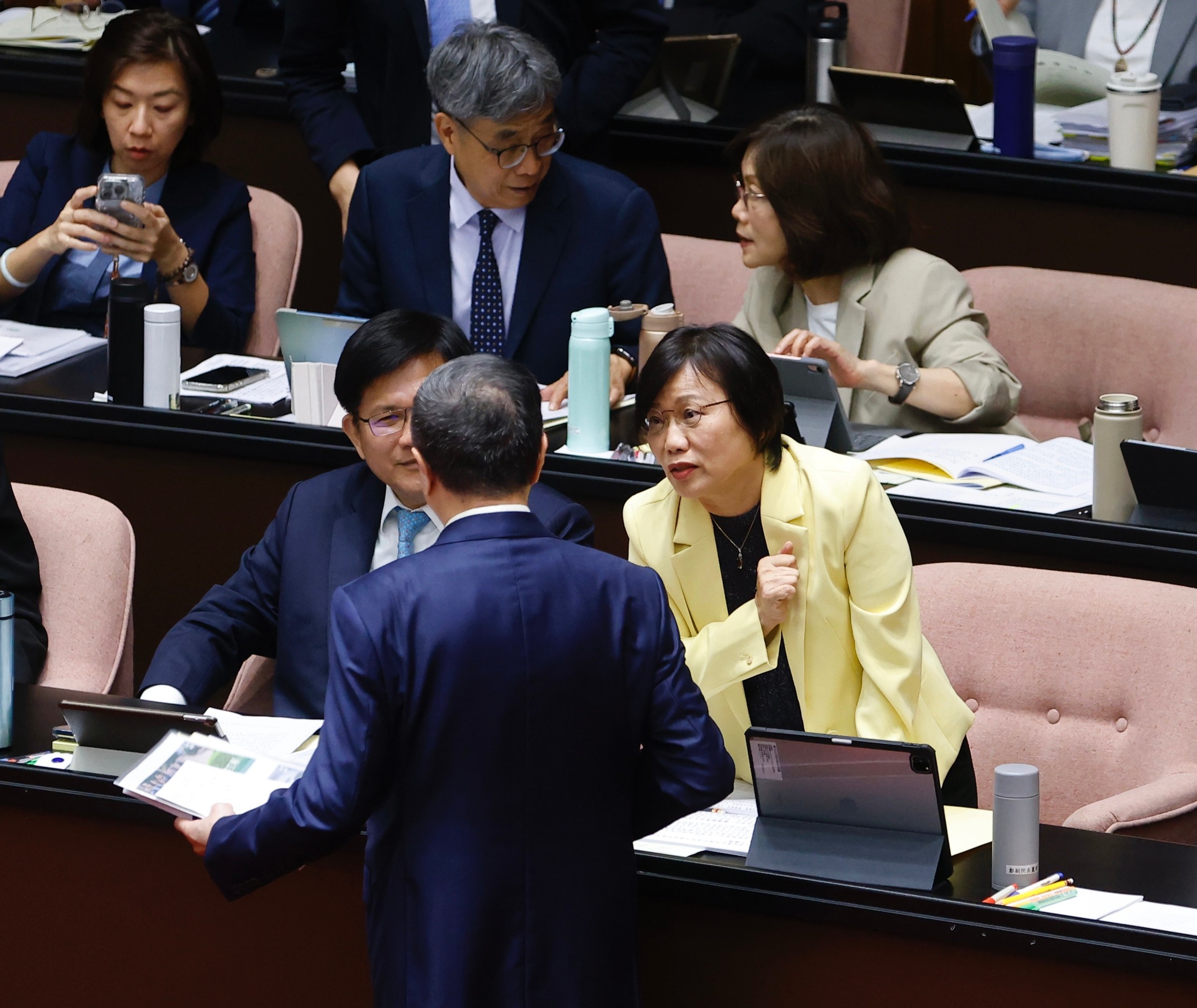 針對台北市警察局長人事，劉世芳今日表示，台北市目前需求在於打詐與防毒，需要刑事經驗較多的人。
