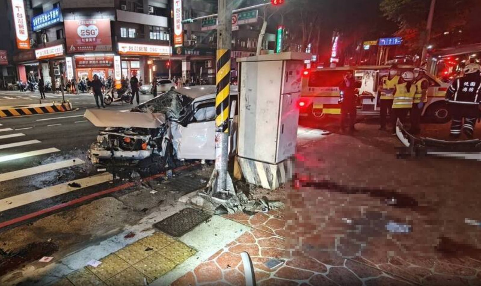 又是毒駕?桃園轎車躲警盤查狂逃 撞2路人命危、駕駛陷入昏迷