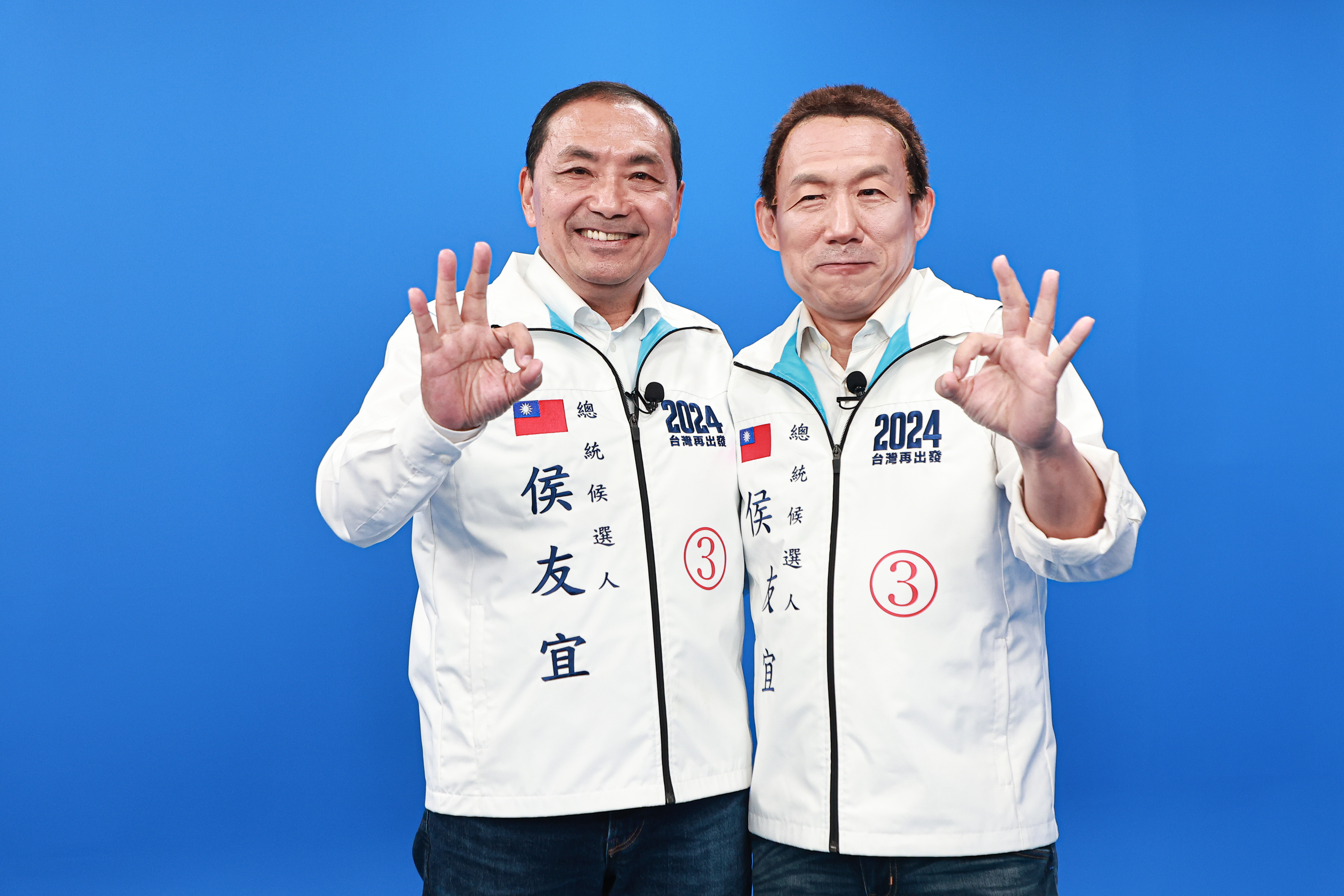 郭子乾今進棚錄影模仿總統候選人侯友宜。(鄉民大學問提供)
