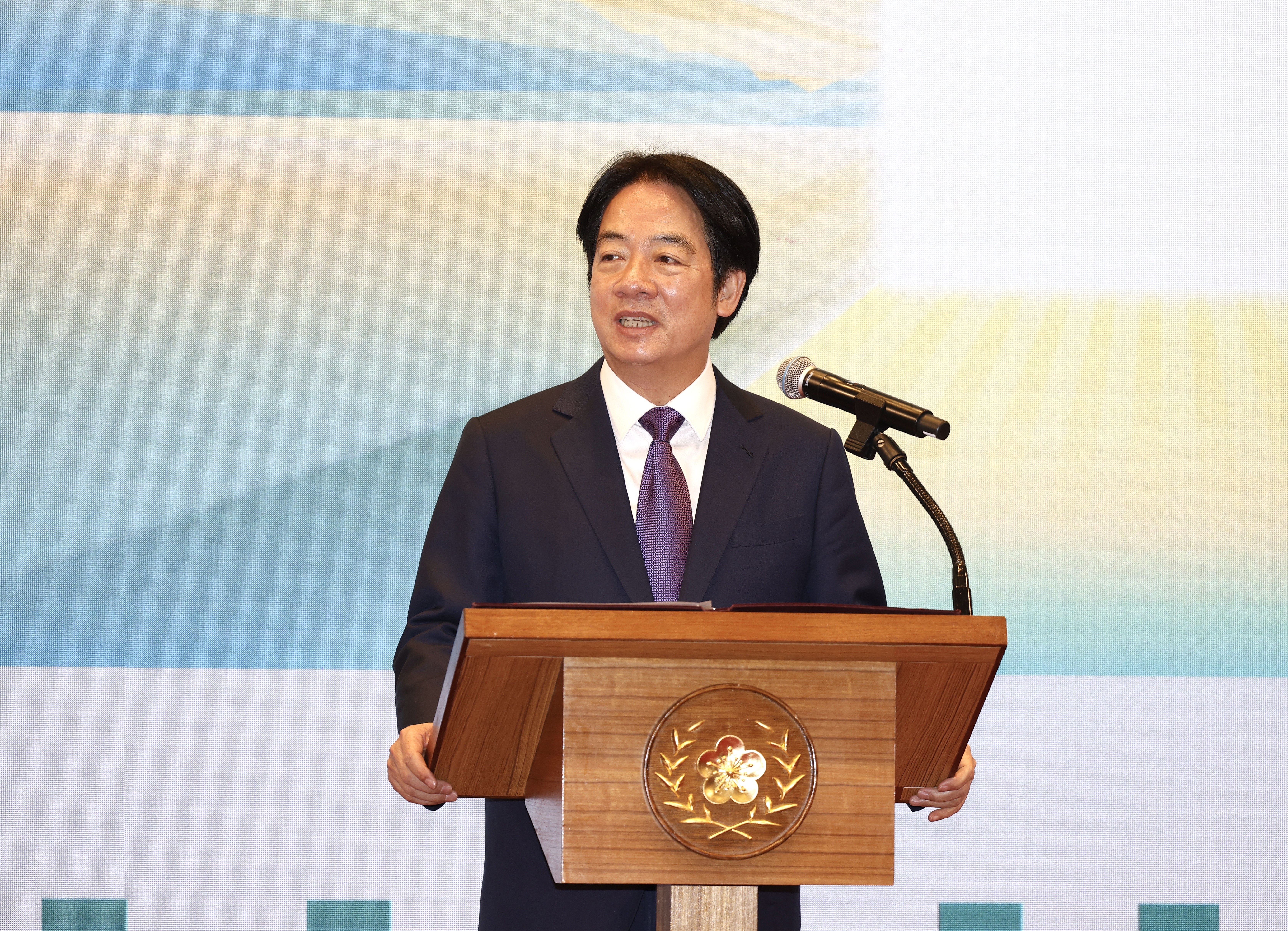 《美麗島》民調指出，賴清德總統的最新執政滿意度為55.6%，為上任以來的新高。（本刊資料照）