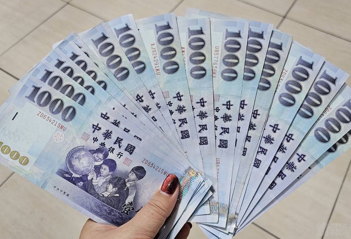 端午獎金調查！他見「炫富列車」哀嚎：誰比我爛