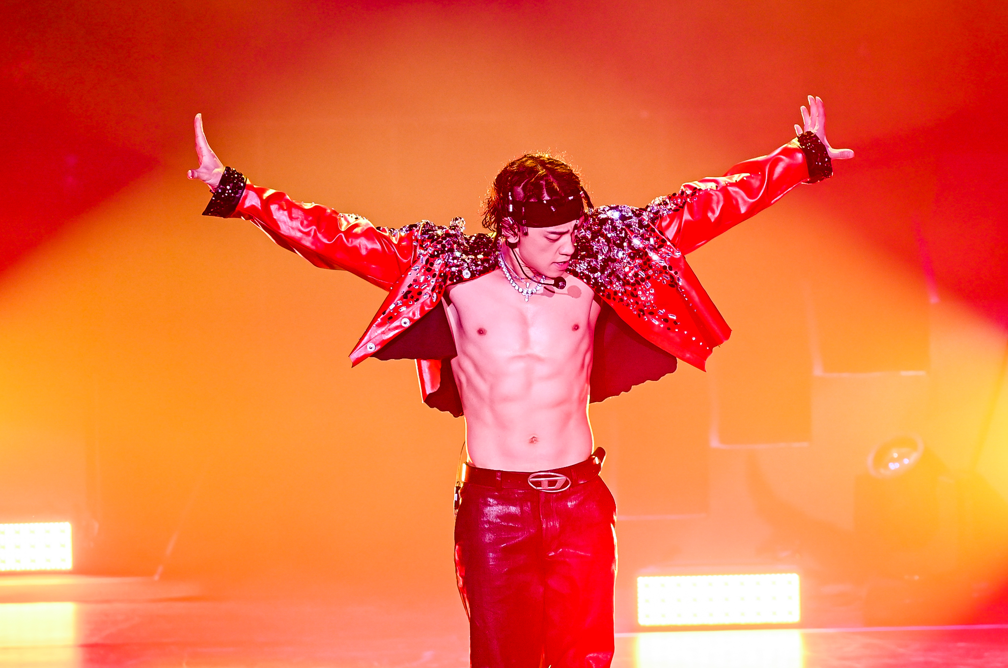 Rain在高雄流行音樂中心舉辦演唱會，近5,000名歌迷嗨翻。（大步整合行銷提供）