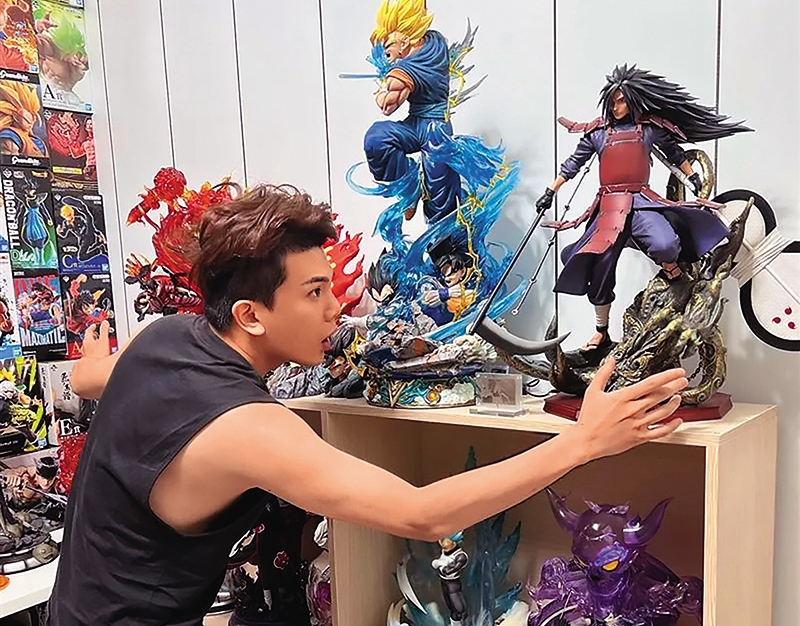 孫生表示目前經濟收入大減，考慮賣公仔為生。（翻攝自孫生IG）