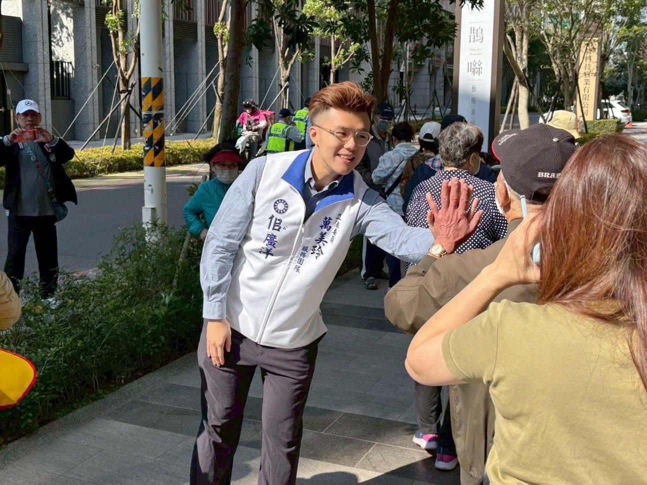 佀廣洋宣布放棄國民黨提名,但沒把話說死,被認為可能改以無黨籍參選,再度引發議論。(翻攝自佀廣洋臉書)
