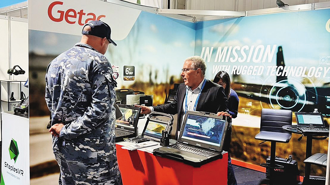 神基擁有完整強固型電腦產品線，公司營運穩定擴展，是Ryan爸爸重要持股。（翻攝神基linkedin）