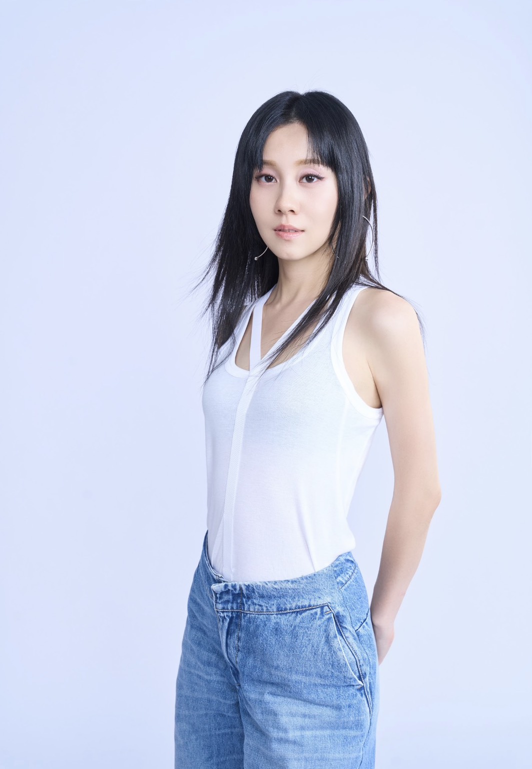 白安推出新專輯《星期八Eighth Day》，分享多首歌曲背後的真實故事。（相信音樂提供）