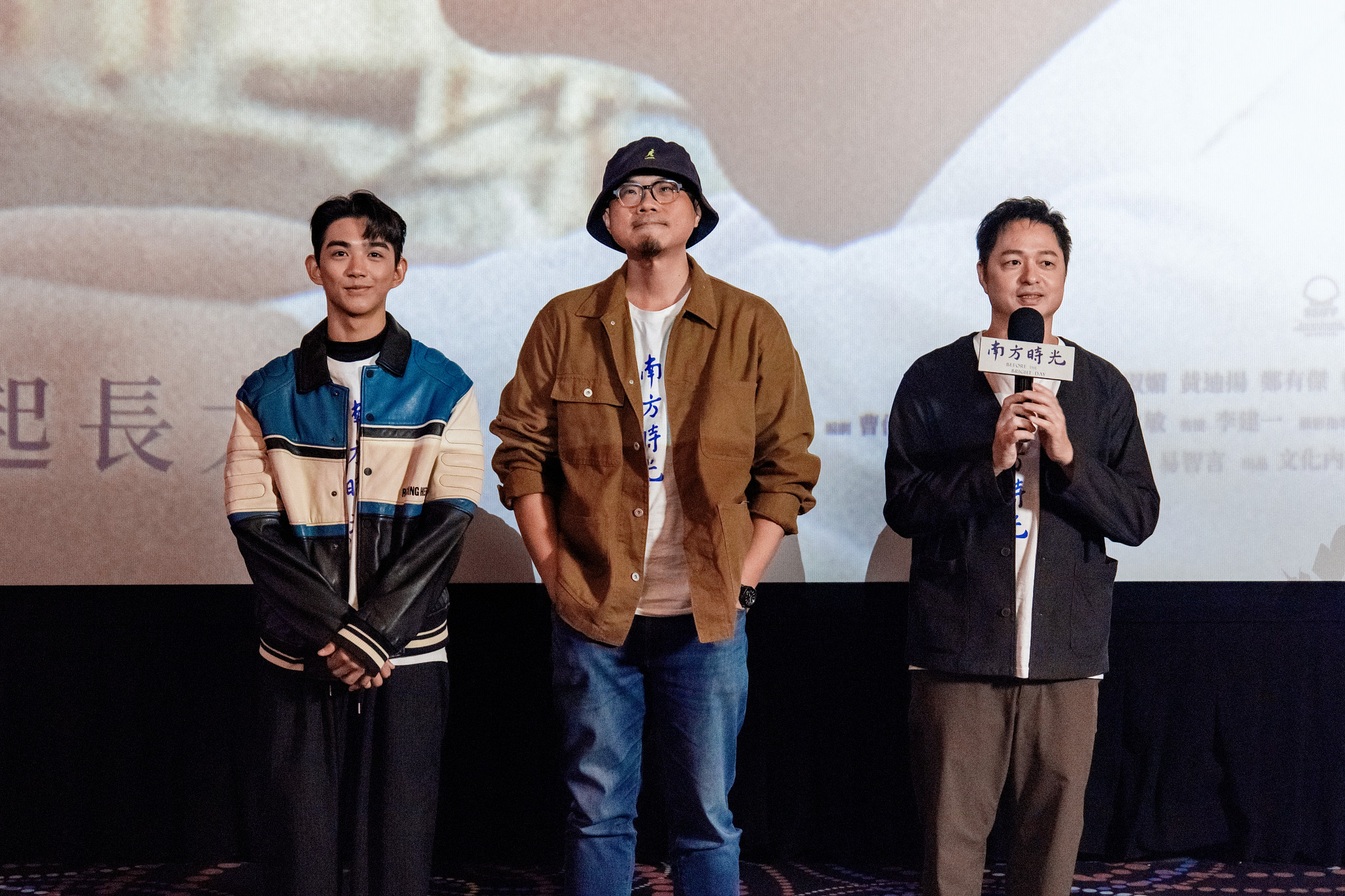 《南方時光》導演曹仕翰攜主演鄭有傑、陳玄力現身高雄首映場,答謝鄉親父老支持。(高雄市政府文化局提供)