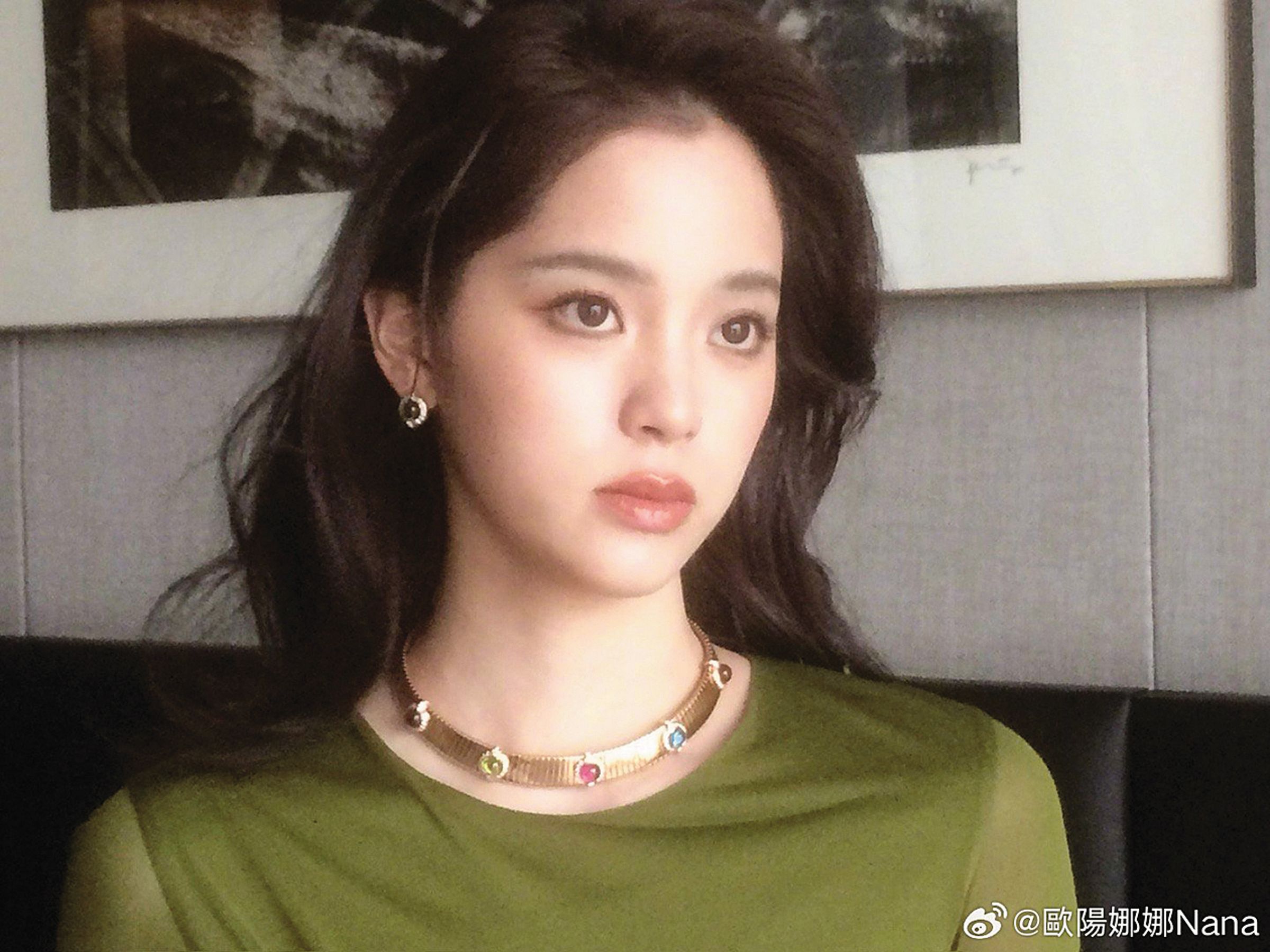 歐陽娜娜的爸爸歐陽龍曾是台北市議員，但如今則積極在對岸發展。（翻攝自歐陽娜娜微博）