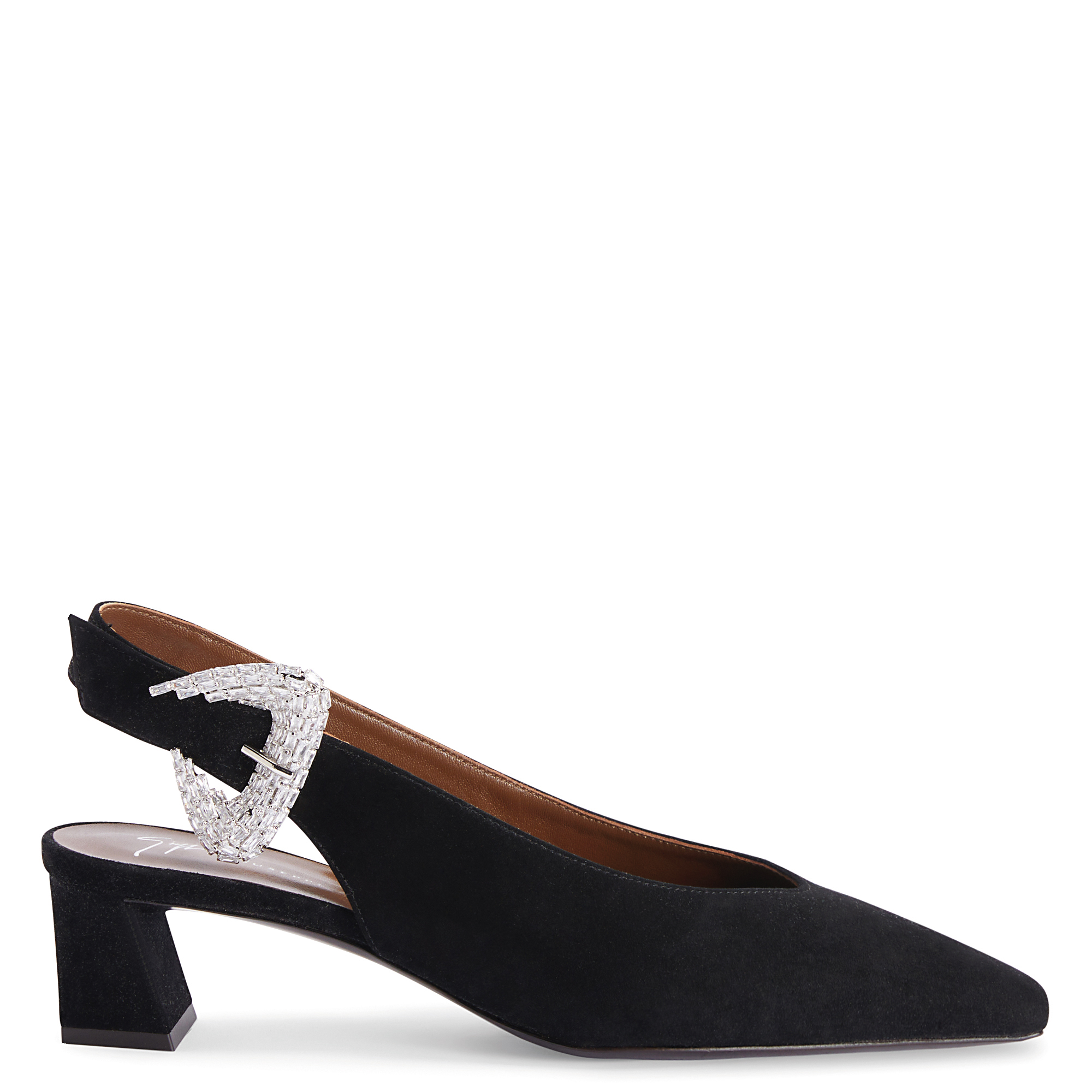Giuseppe Zanotti Brendha Allure黑色絨面釦環飾帶跟鞋。NT$39,800（台元提供）