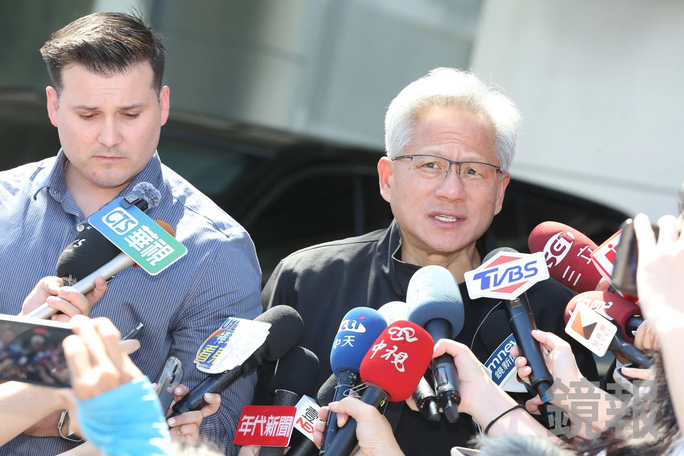 輝達執行長黃仁勳22日無預警訪台。（鏡報姜永年攝）