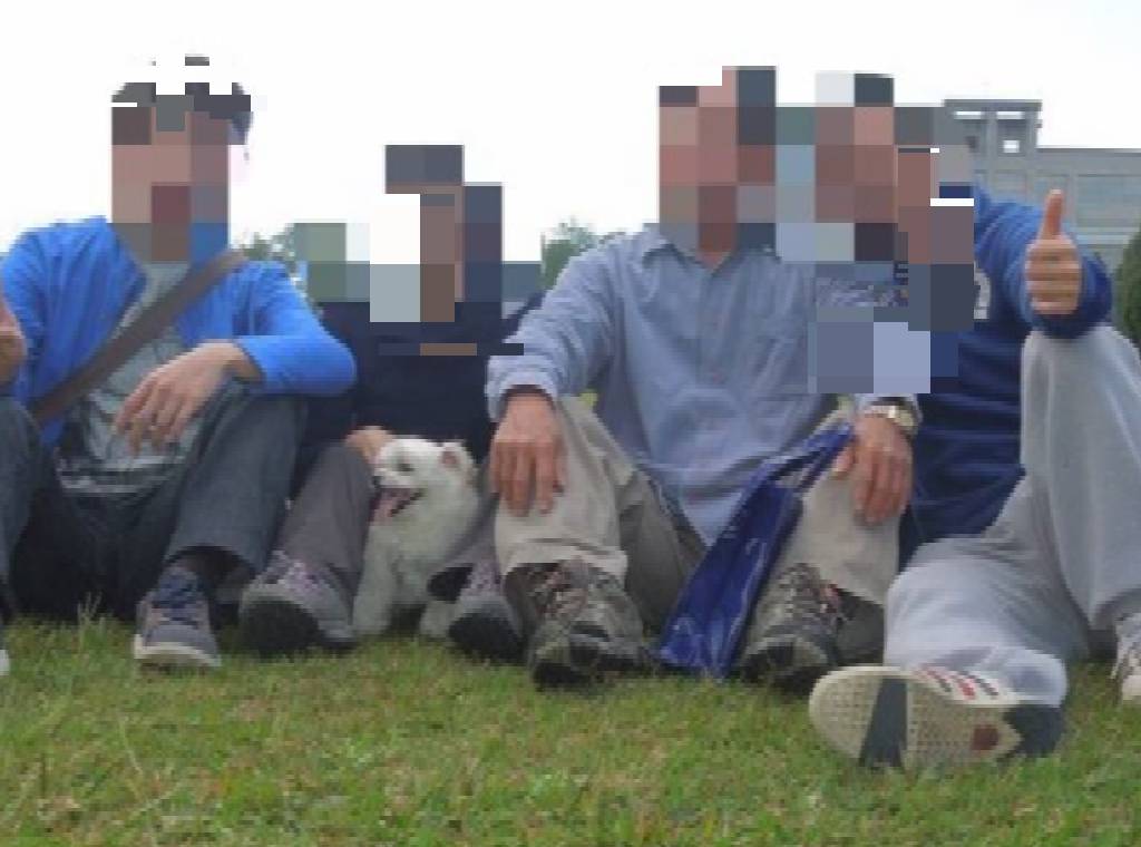 許家4口原本一家和樂，許男（左一）弒母，釀成悲劇。（翻攝許男臉書）