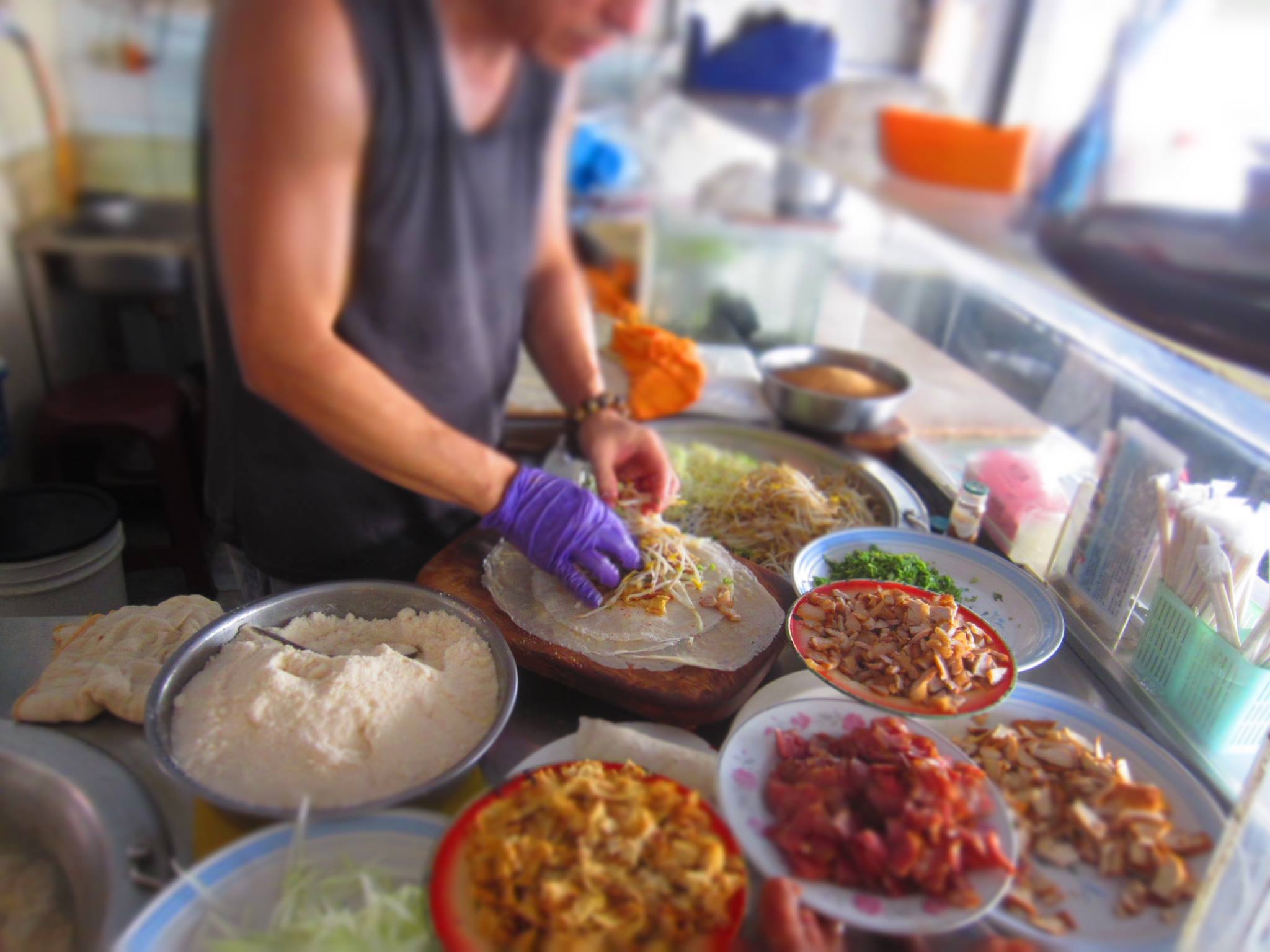 70年老店「天成潤餅」近日爆出食安疑慮，業者今天無預警宣布停業消息。（翻攝自天成潤餅臉書）