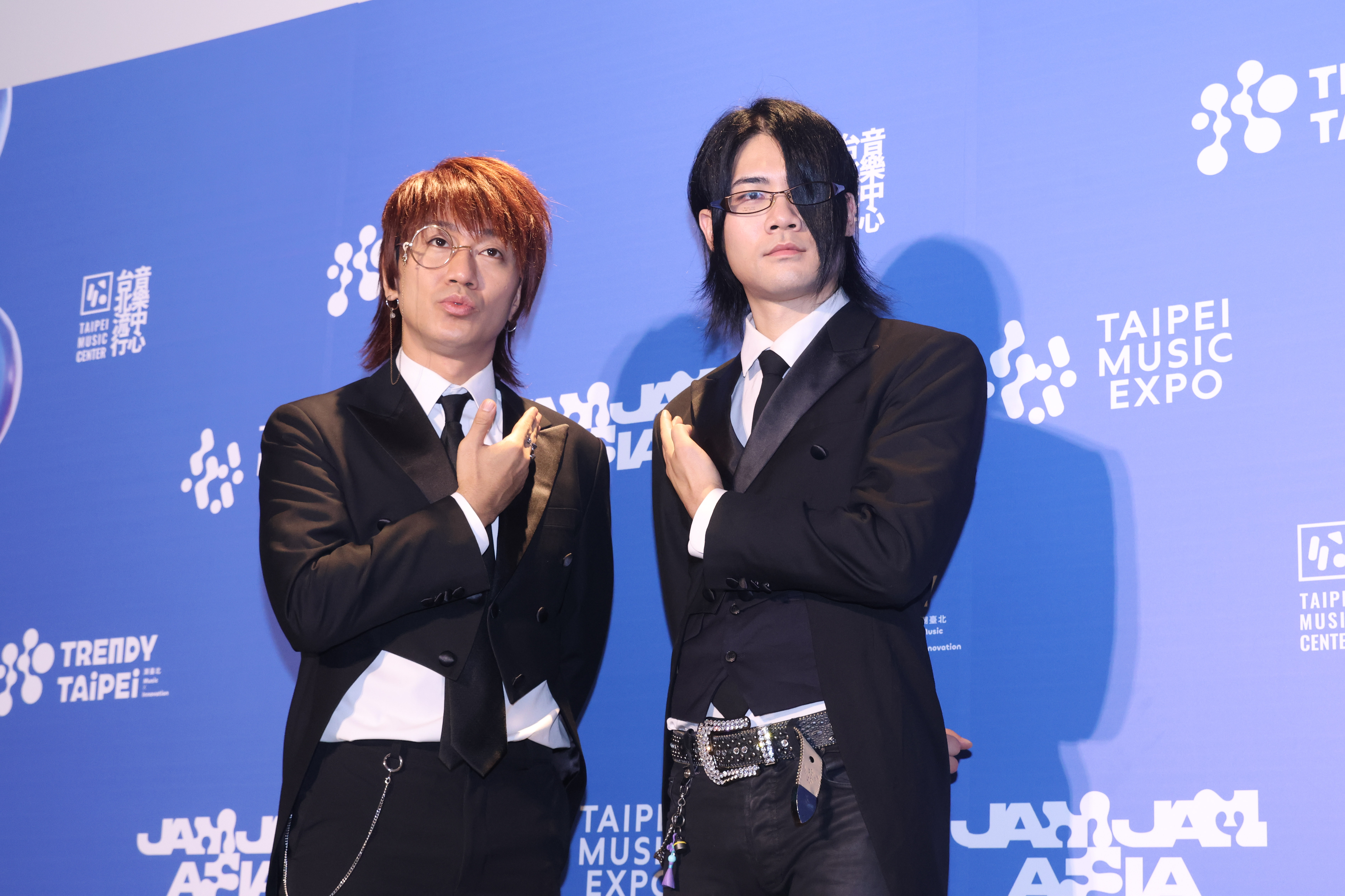 ASMRZ表示爆紅最大的變化，就是可以到台灣表演還接受媒體訪問，他們超開心。