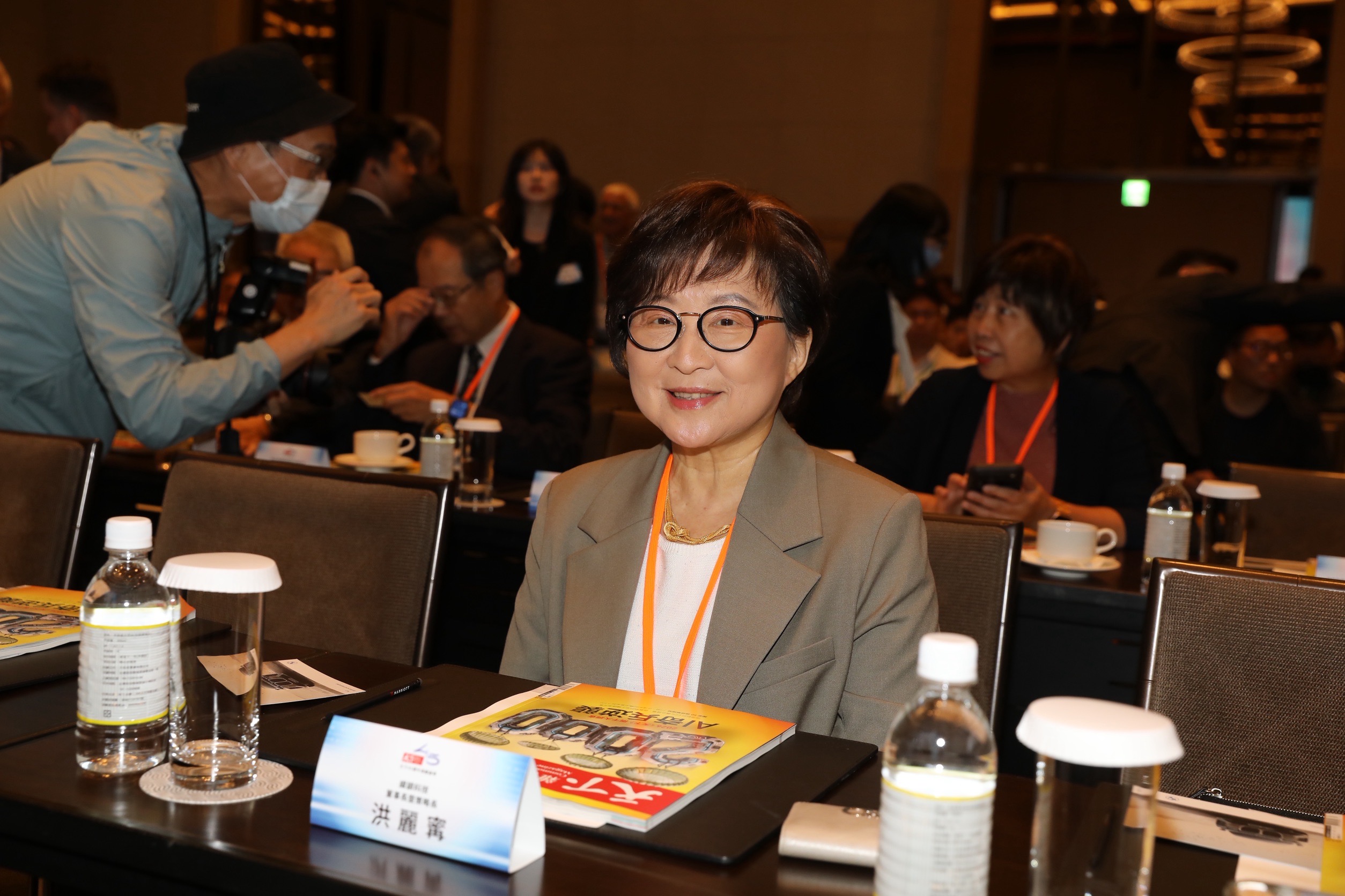 緯穎董事長洪麗寗今（22）日出席媒體論壇活動並參與對談。