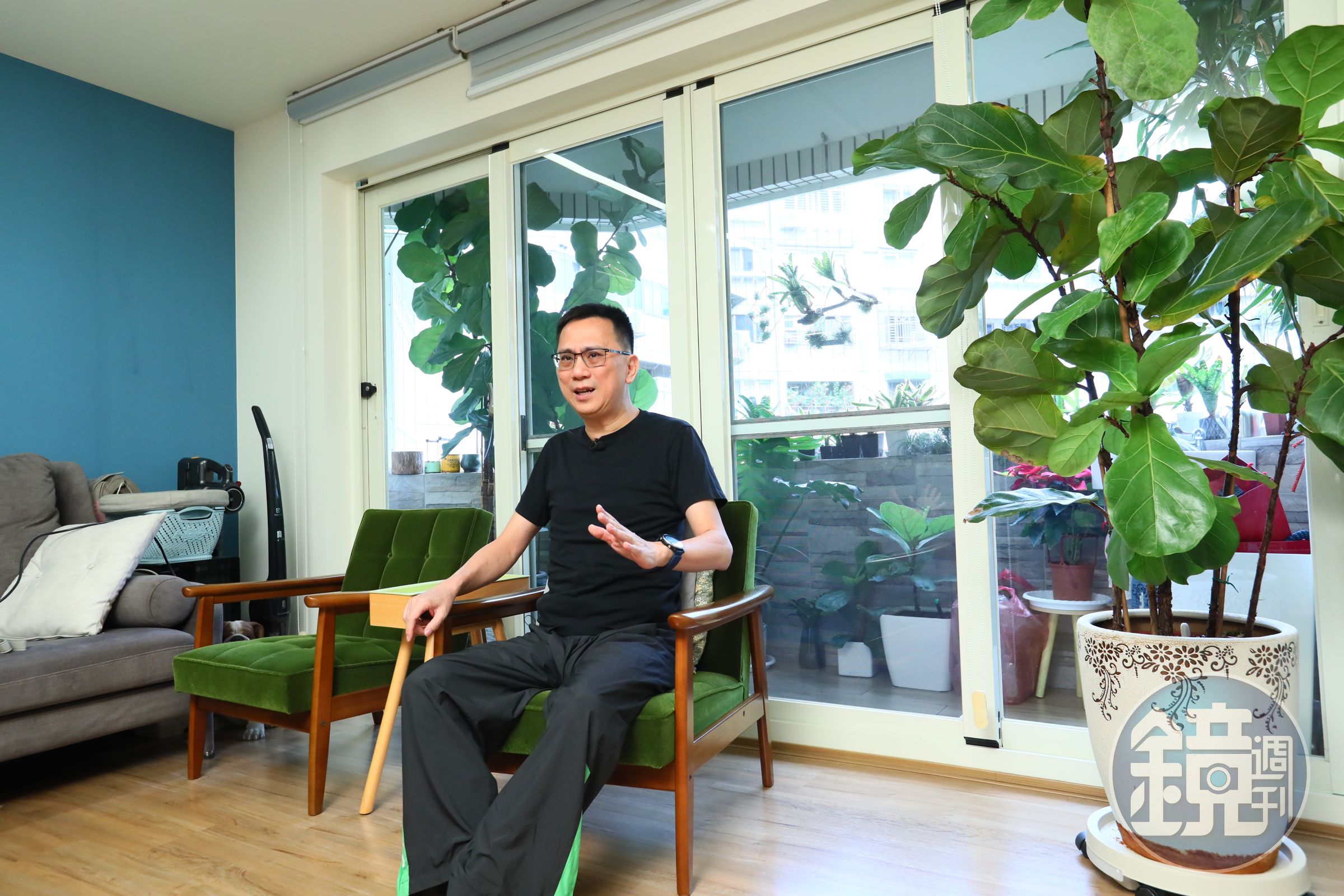 陳延昶說,中華電股價這幾年都在125元~130元徘徊,所以跌破125元會勇敢加碼。(本刊資料照)