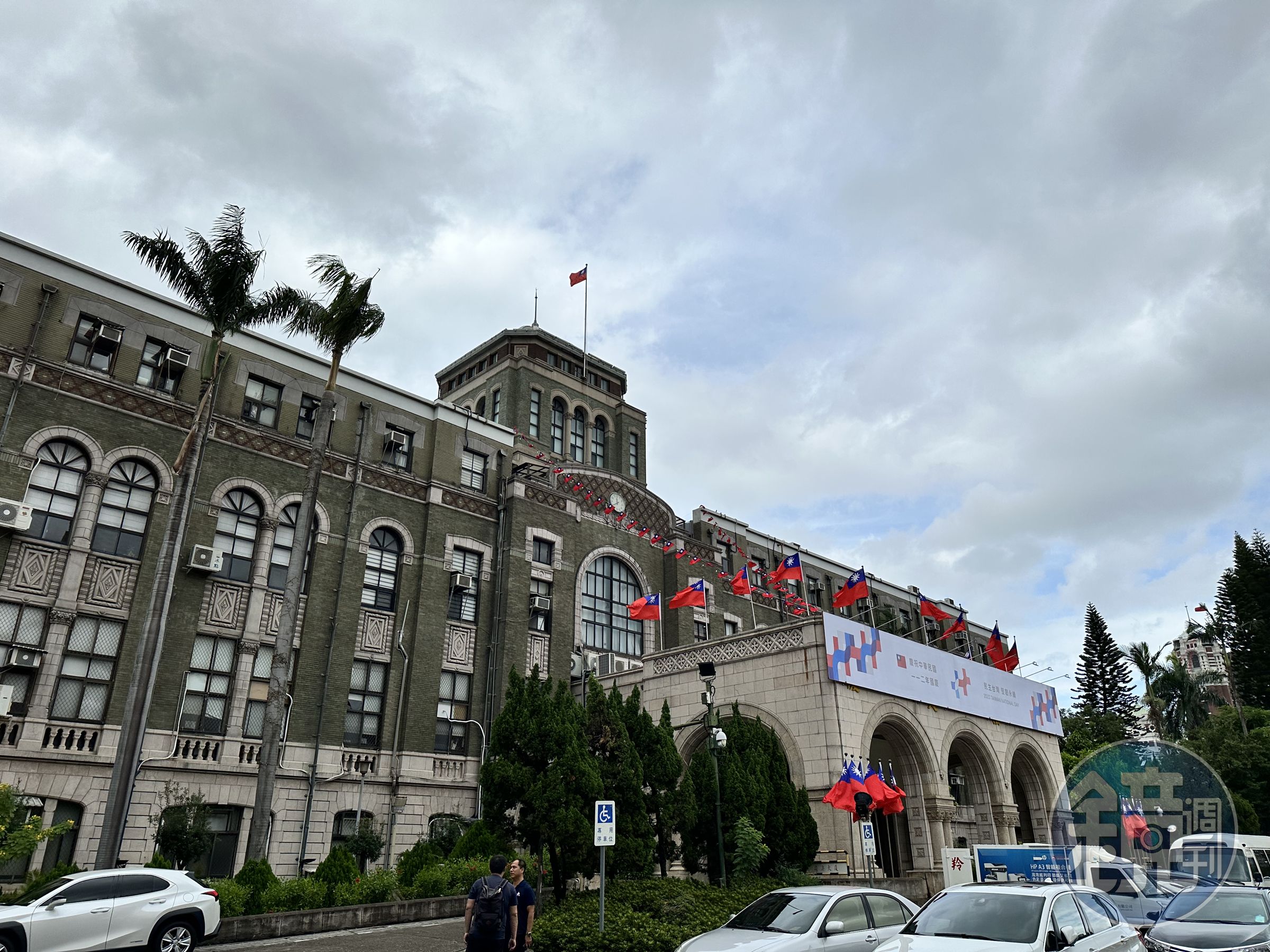司法院針對AI寫判決書議題發聲明，將先研擬參考指引。