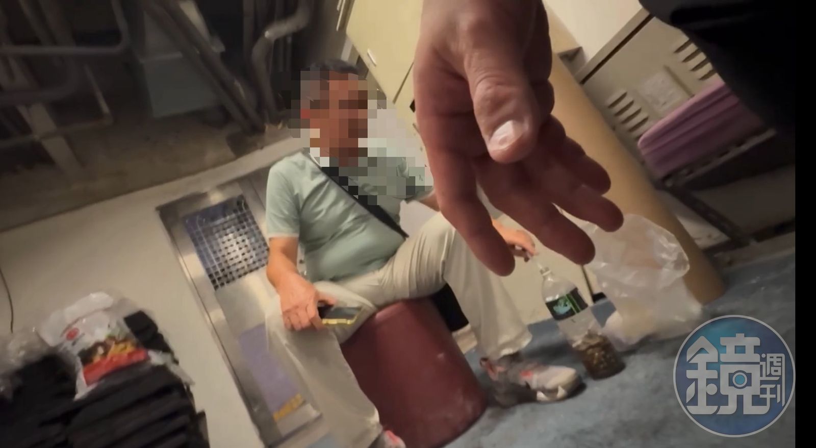 张姓主管拿到回扣后食髓知味，二度以宋姓执行长的名义讨钱。 （读者提供）