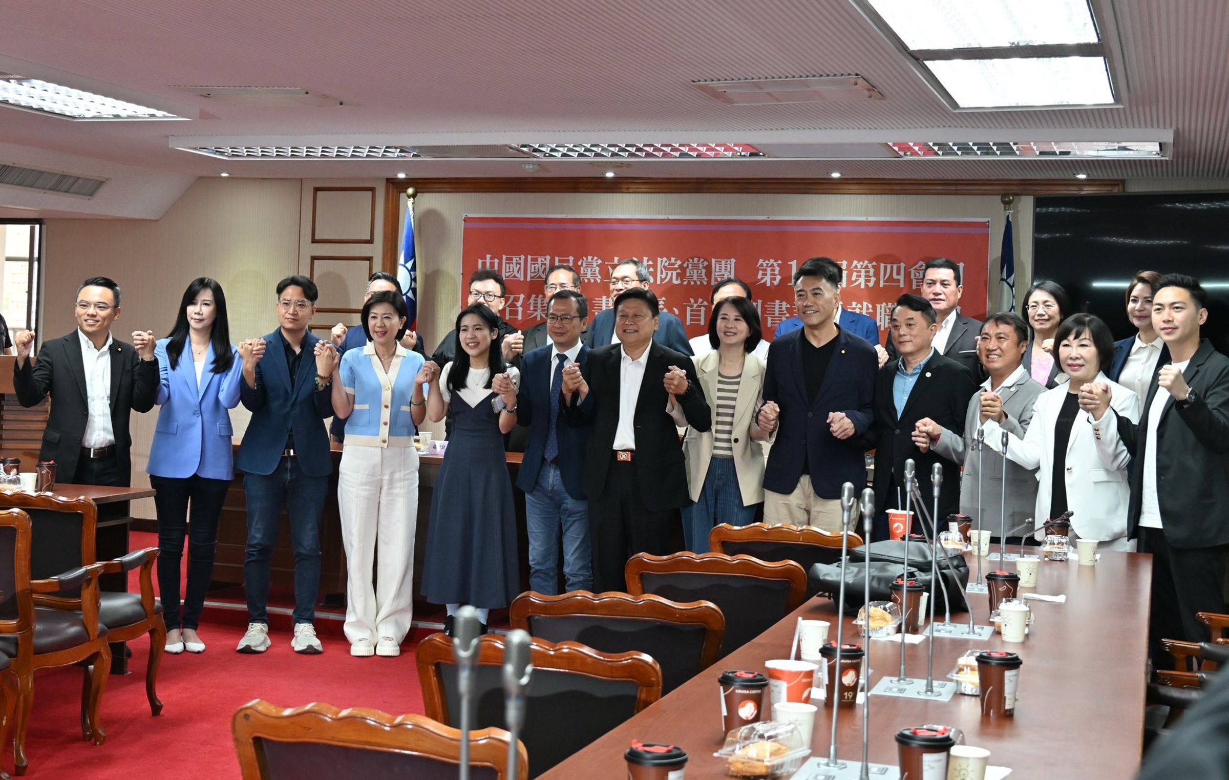 本周四（27日）國民黨立法院黨團餐敘。（翻攝自國民黨立法院黨團粉絲專頁）