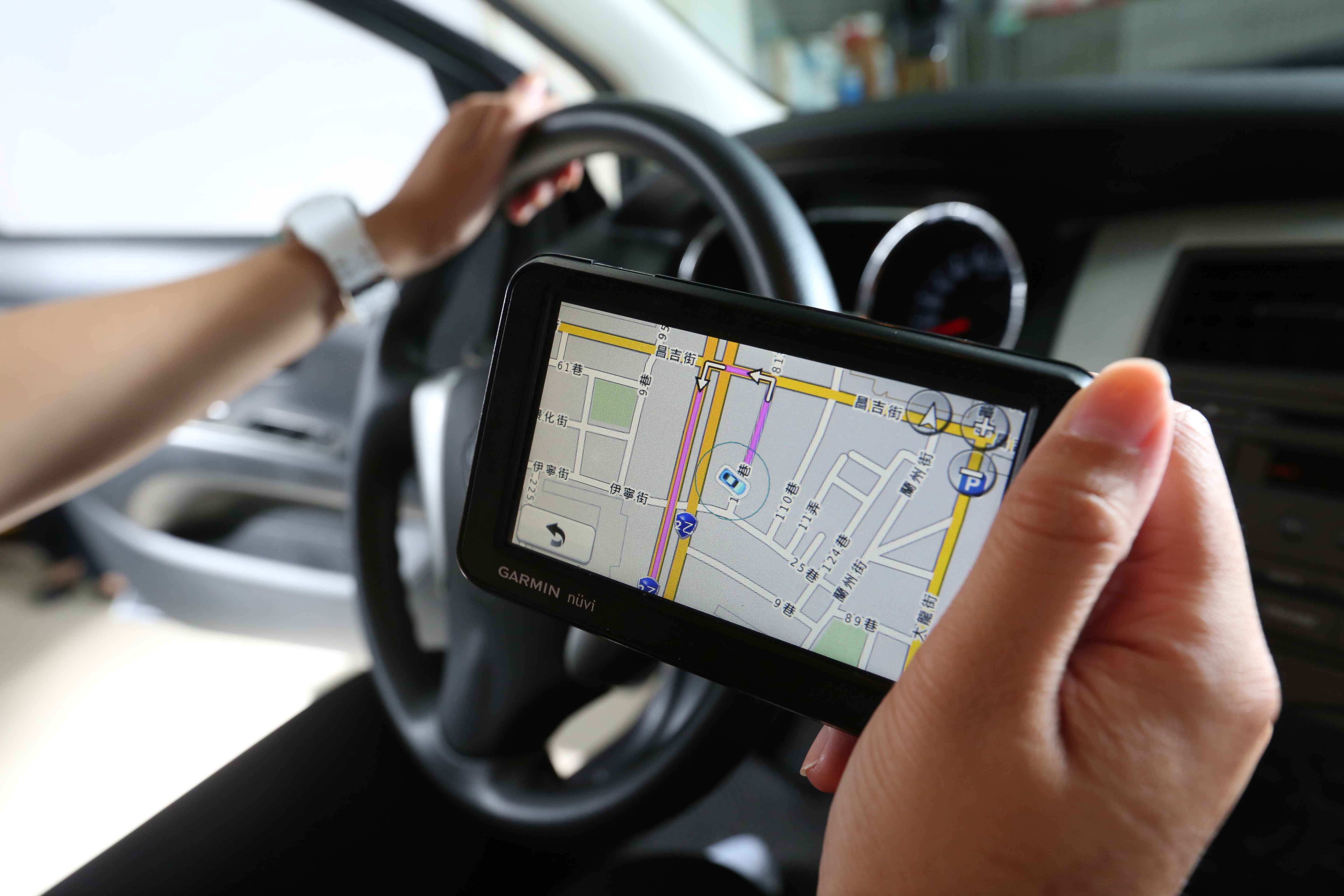 隨著科技不斷的進步，現在大多數的智慧型手機及車用裝置都擁有衛星導航功能。（示意圖，本刊資料照）