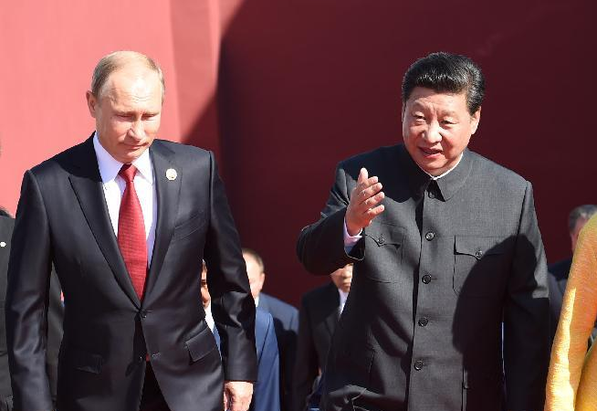 習近平與普丁一段提及「器官移植、長生不老」的交談內容引起全球熱議，疑似讓中國《央視》收回畫面授權，並要求外媒下架影片。（翻攝自新華網）