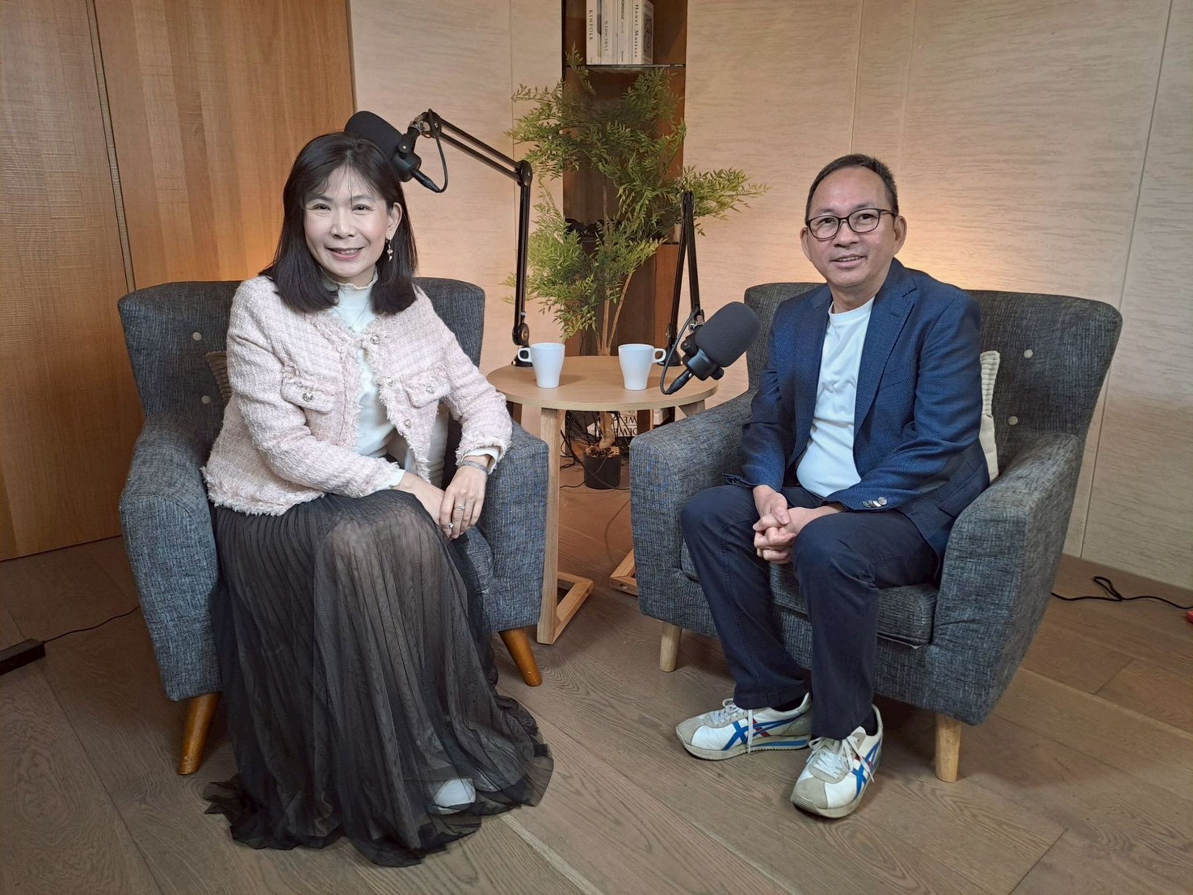 世界麵包冠軍吳寶春分享成長經驗到做麵包歷程中「時間累積」的力量,回應飲食與人生選擇的深層連結。(灃食公益飲食文化教育基金會提供)