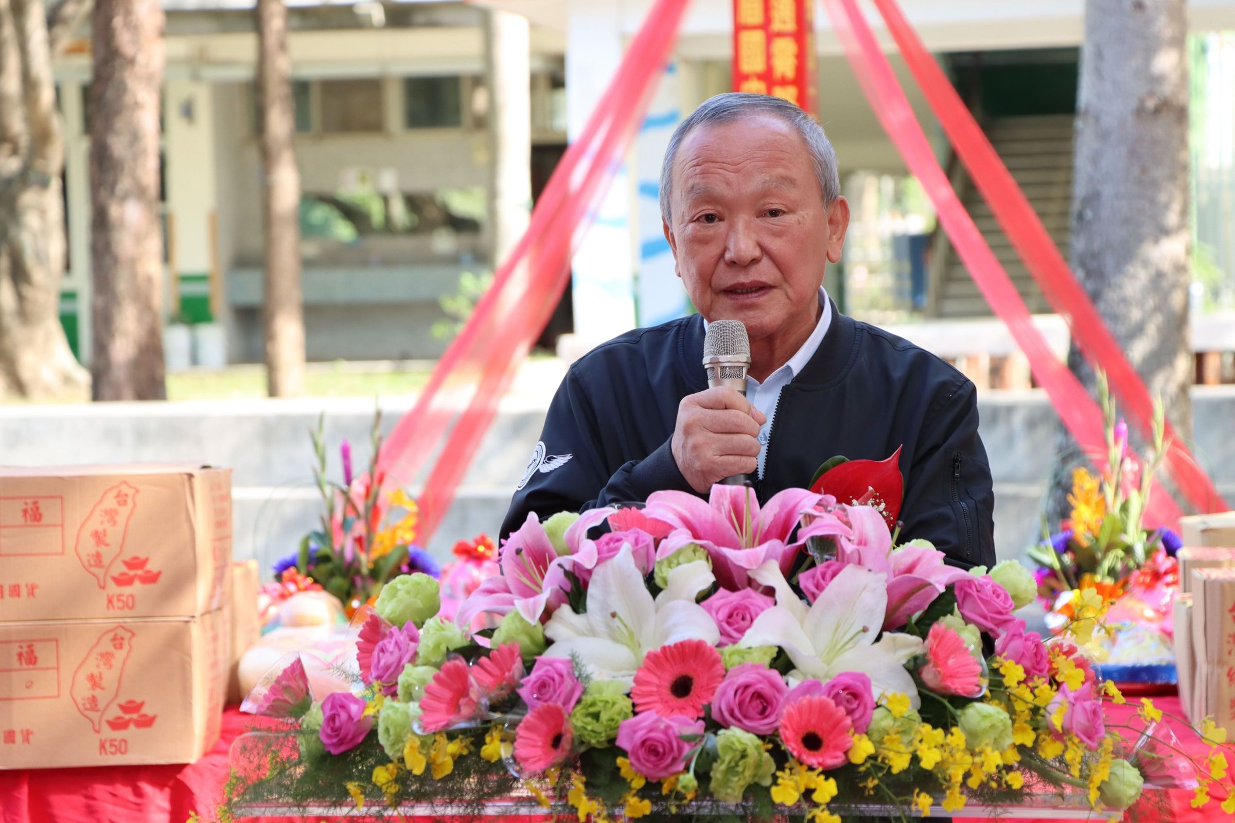 前苗栗縣長徐耀昌突PO長文，傾訴擔任縣長以來對藍營的失望。（翻攝自臉書徐耀昌加油讚）