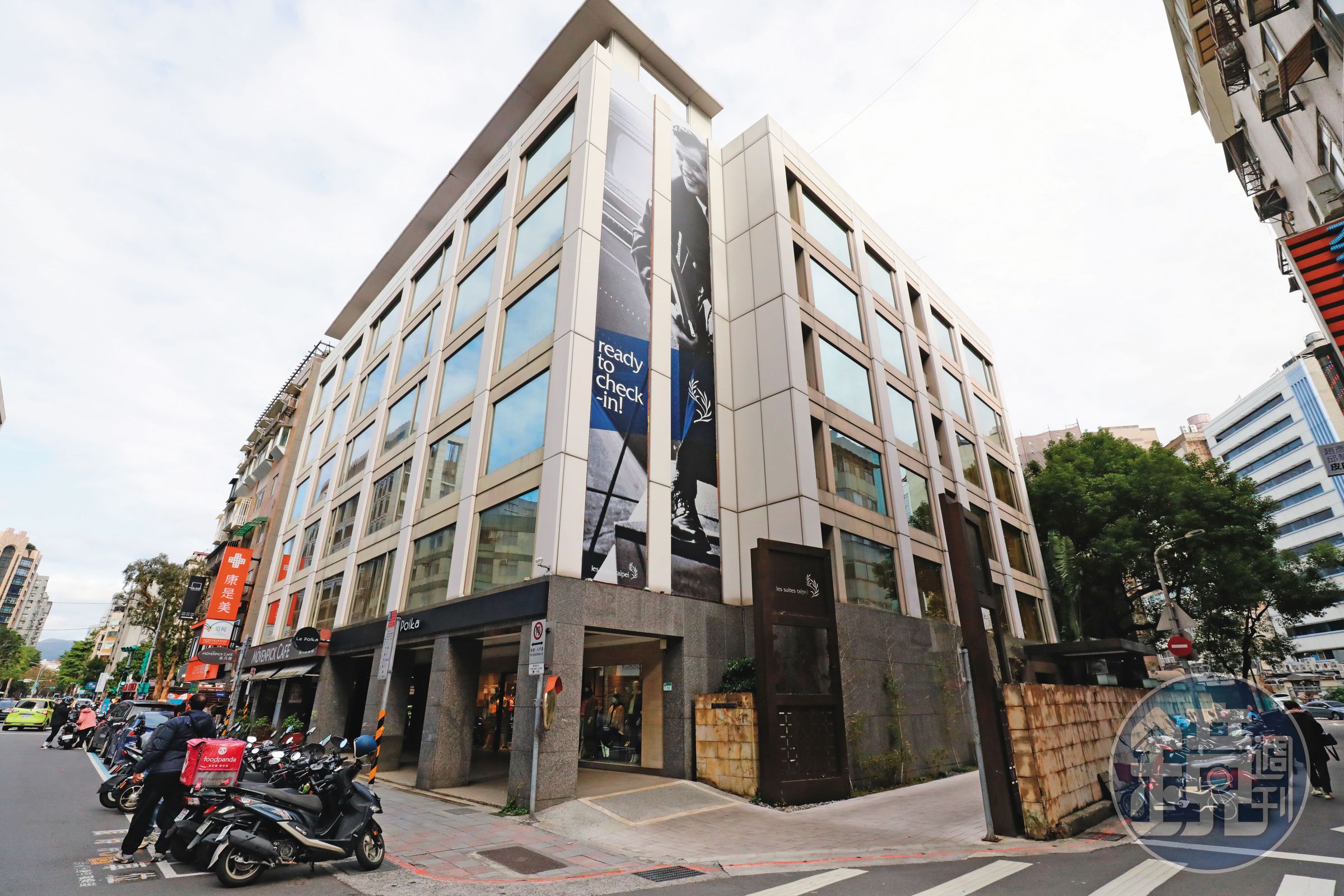 慶城街台北商旅是民眾黨祕密基地，李文宗曾多次與張顯耀在此密談。