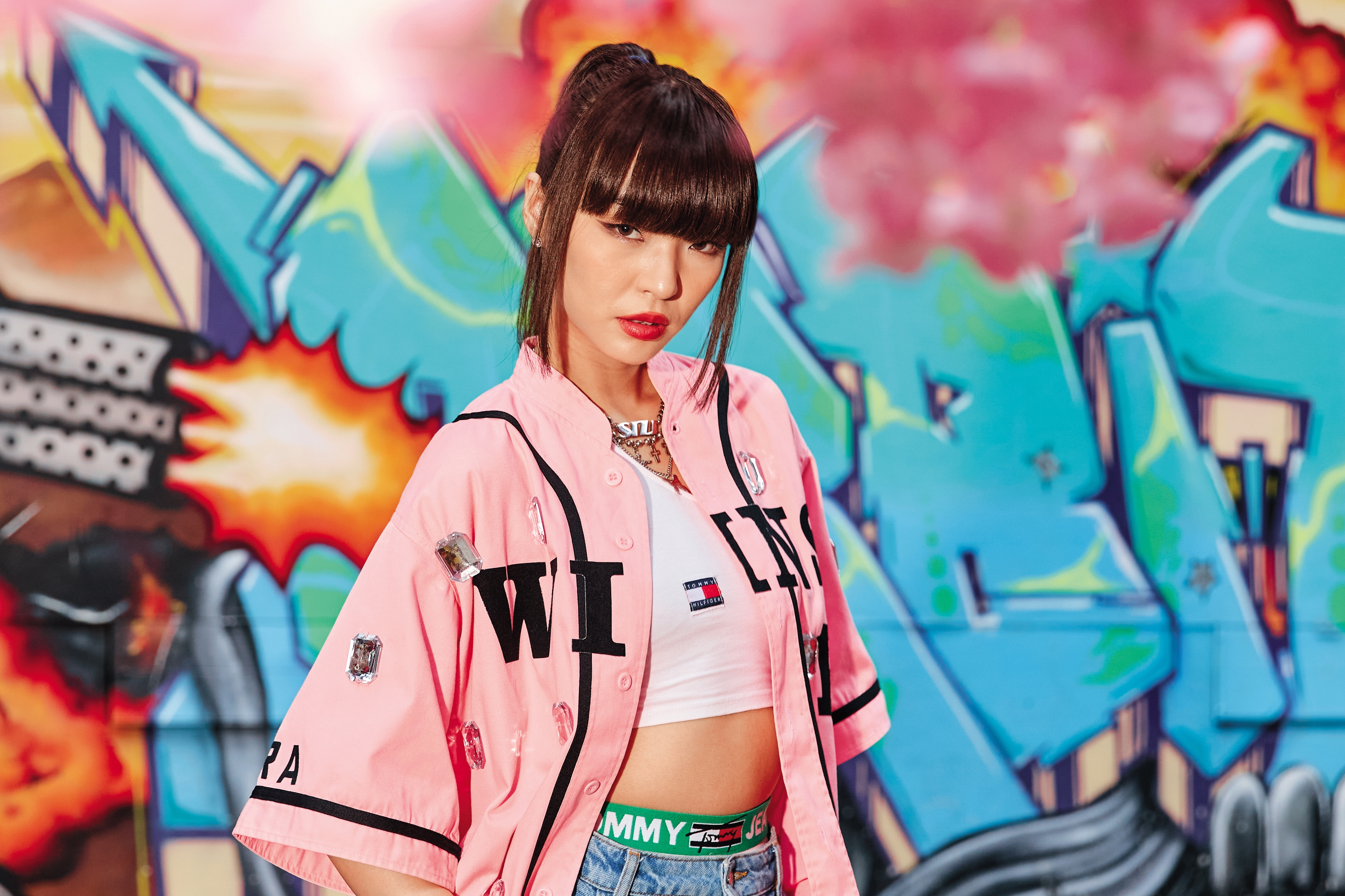 巴倫月身高171公分，得意地說自己17歲的親弟弟，現在身高已197公分。