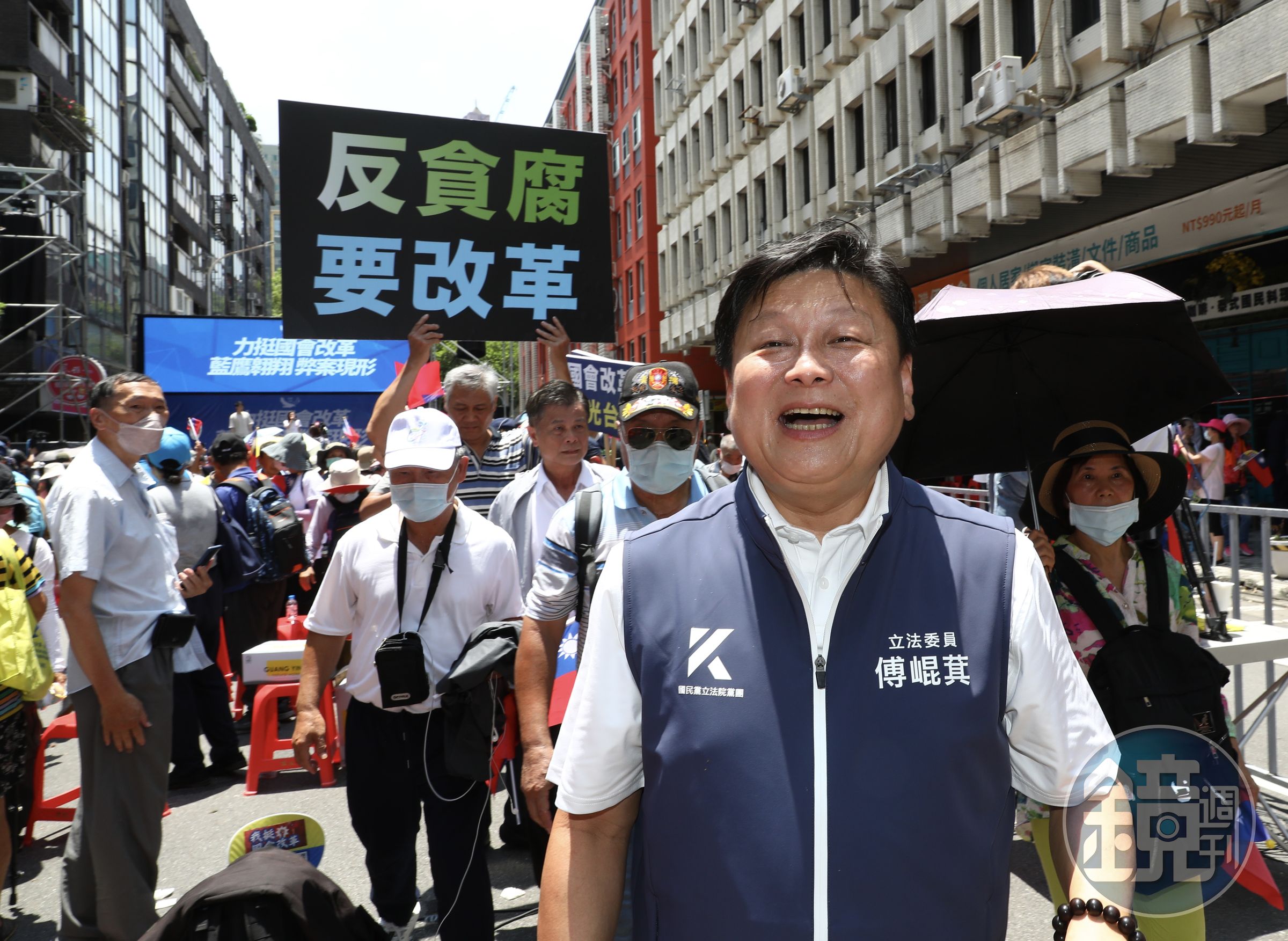 國民黨號召支持者以「藍鷹行動」反制青鳥。