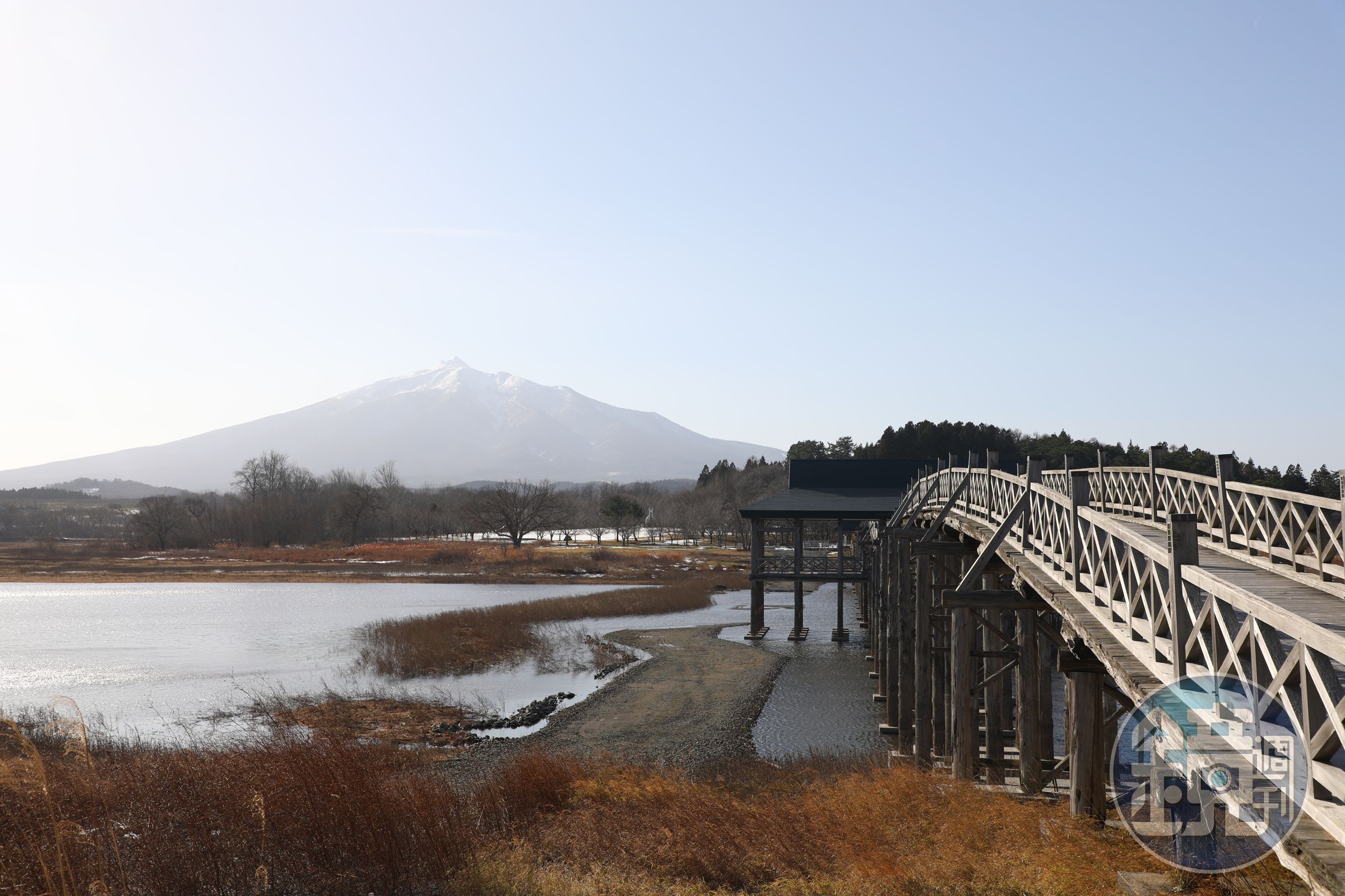 鶴舞橋的所有建造數據都與日本吉祥數字3有關,因而被視為能量景點。
