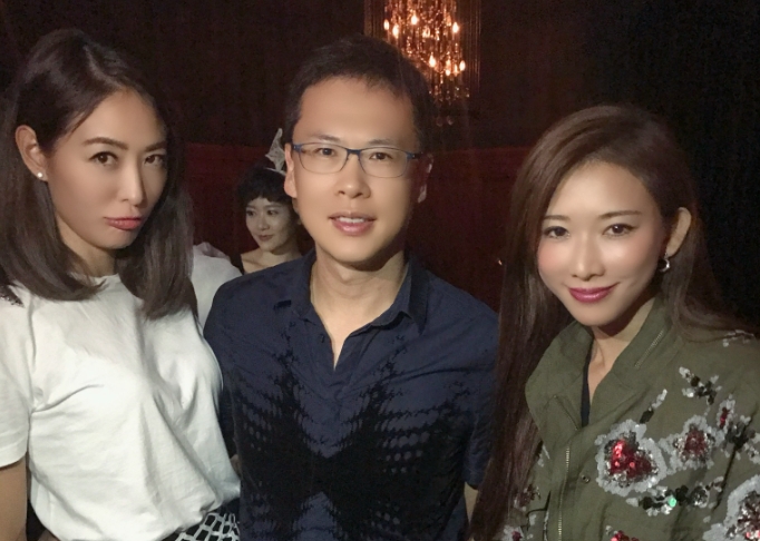 賈永婕（左）曬與林志玲（右）的合照。（翻攝自臉書＠賈永婕的跑跳人生﻿）